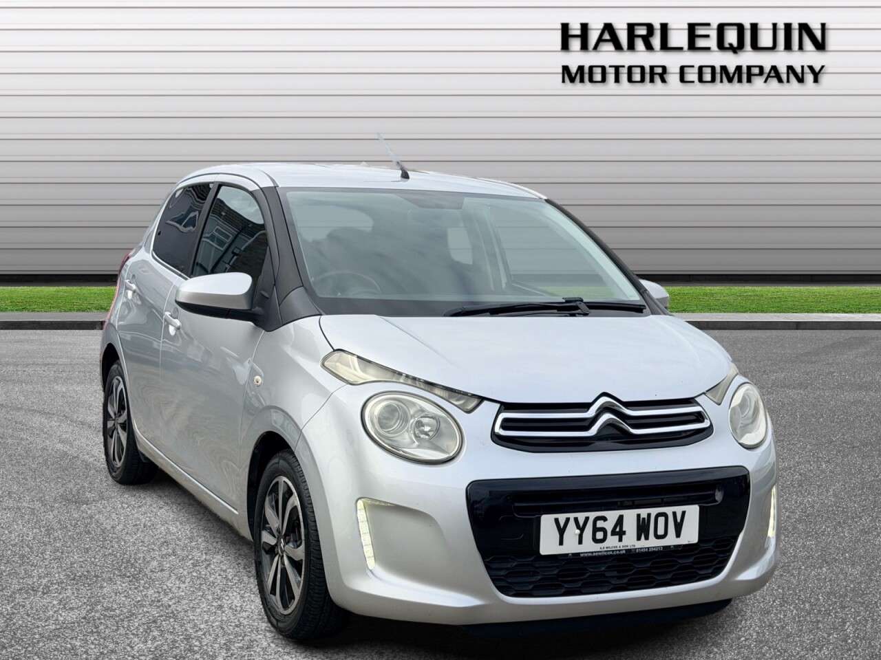 A 2014 CITROEN C1 1.2 PureTech Flair Hatchback 5dr Petrol Manual Euro 5 (Euro 5) (82 ps) OWNE A 2014 CITROEN C1 1.2 PureTech Flair Hatchback 5dr Petrol Manual Euro 5 (Euro 5) (82 ps) OWNE