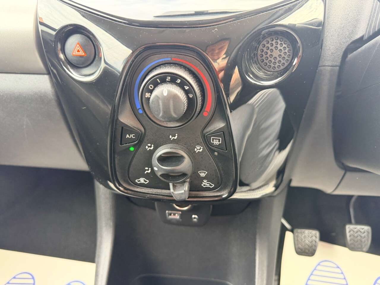 2014 CITROEN C1 2014 CITROEN C1