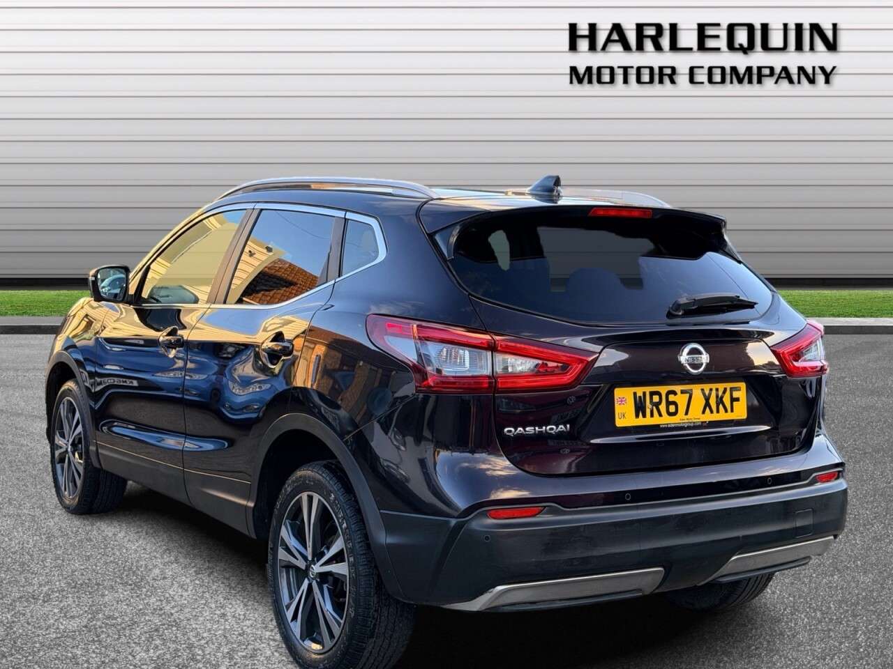 A 2017 NISSAN QASHQAI 1.5 dCi N-Connecta SUV 5dr Diesel Manual Euro 6 (s/s) (110 ps) FULL SERVICE A 2017 NISSAN QASHQAI 1.5 dCi N-Connecta SUV 5dr Diesel Manual Euro 6 (s/s) (110 ps) FULL SERVICE