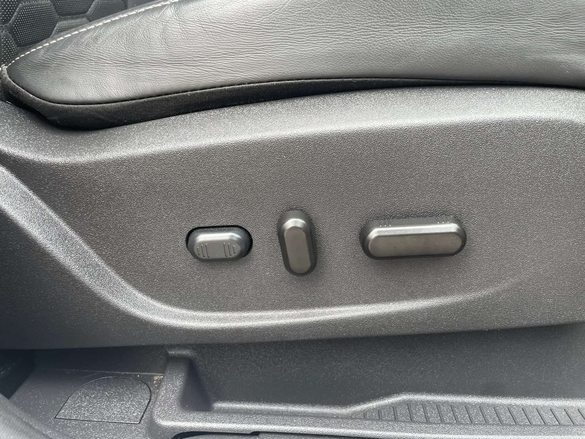 2017 FORD KUGA VIGNALE 2017 FORD KUGA VIGNALE