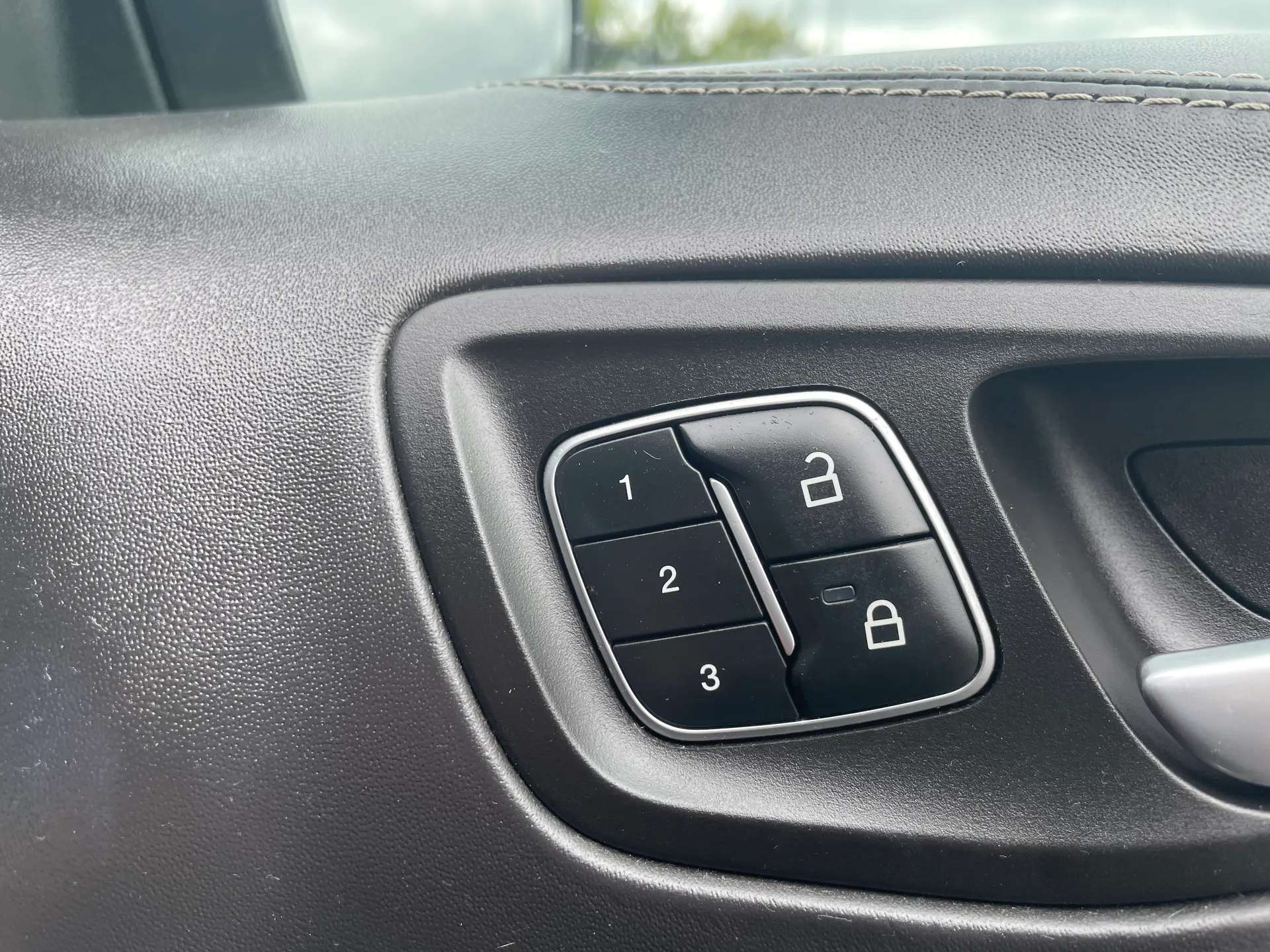 2017 FORD KUGA VIGNALE 2017 FORD KUGA VIGNALE