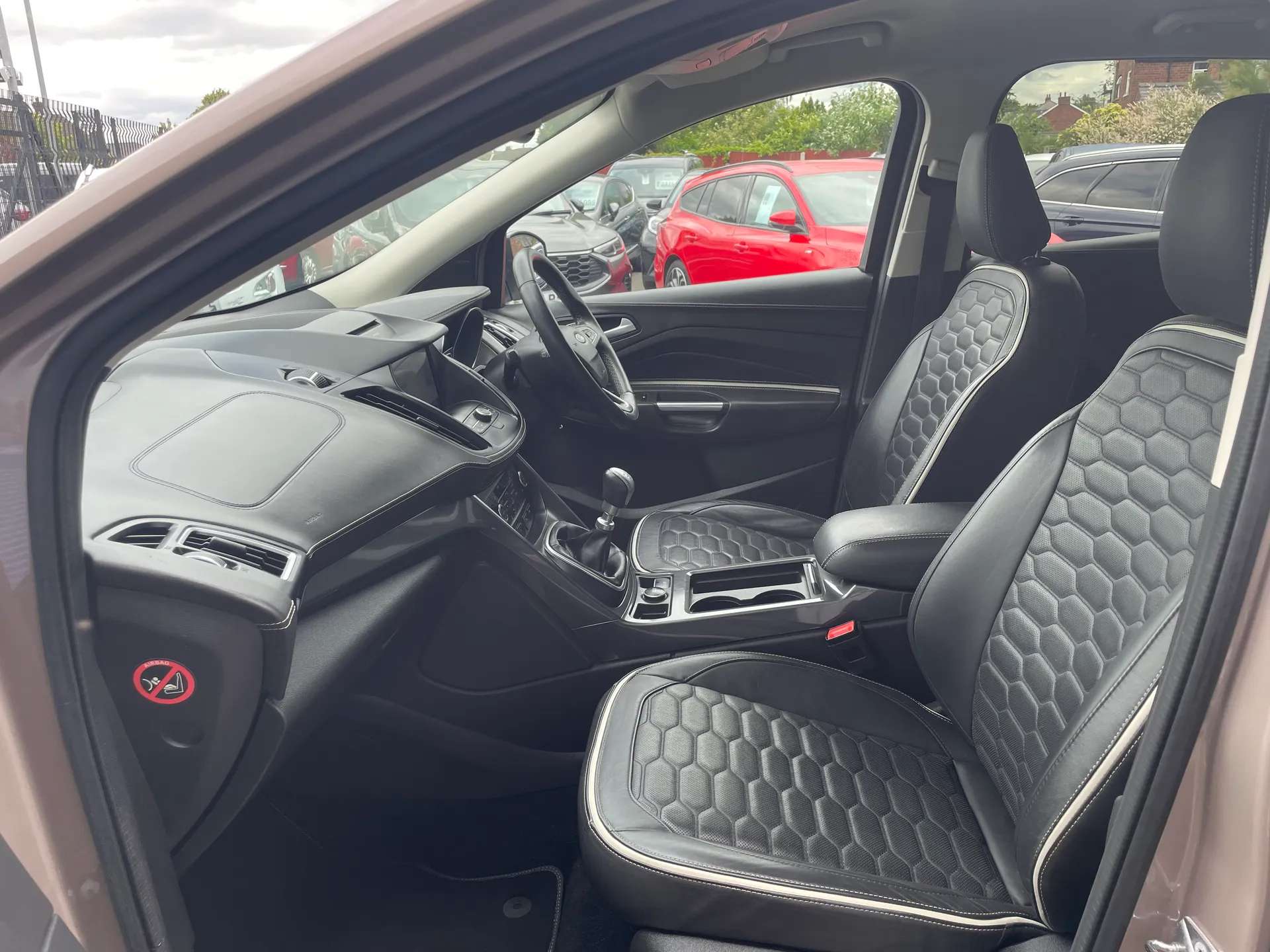 2017 FORD KUGA VIGNALE 2017 FORD KUGA VIGNALE