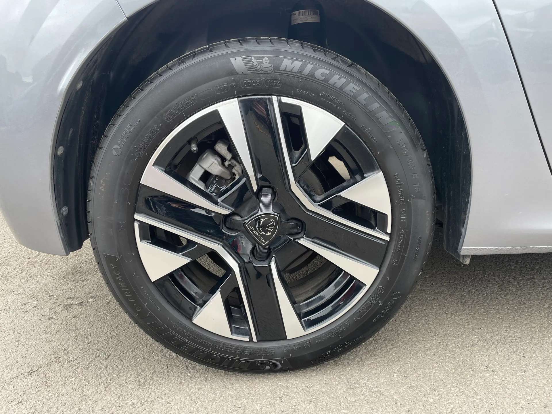 2024 PEUGEOT 208 2024 PEUGEOT 208