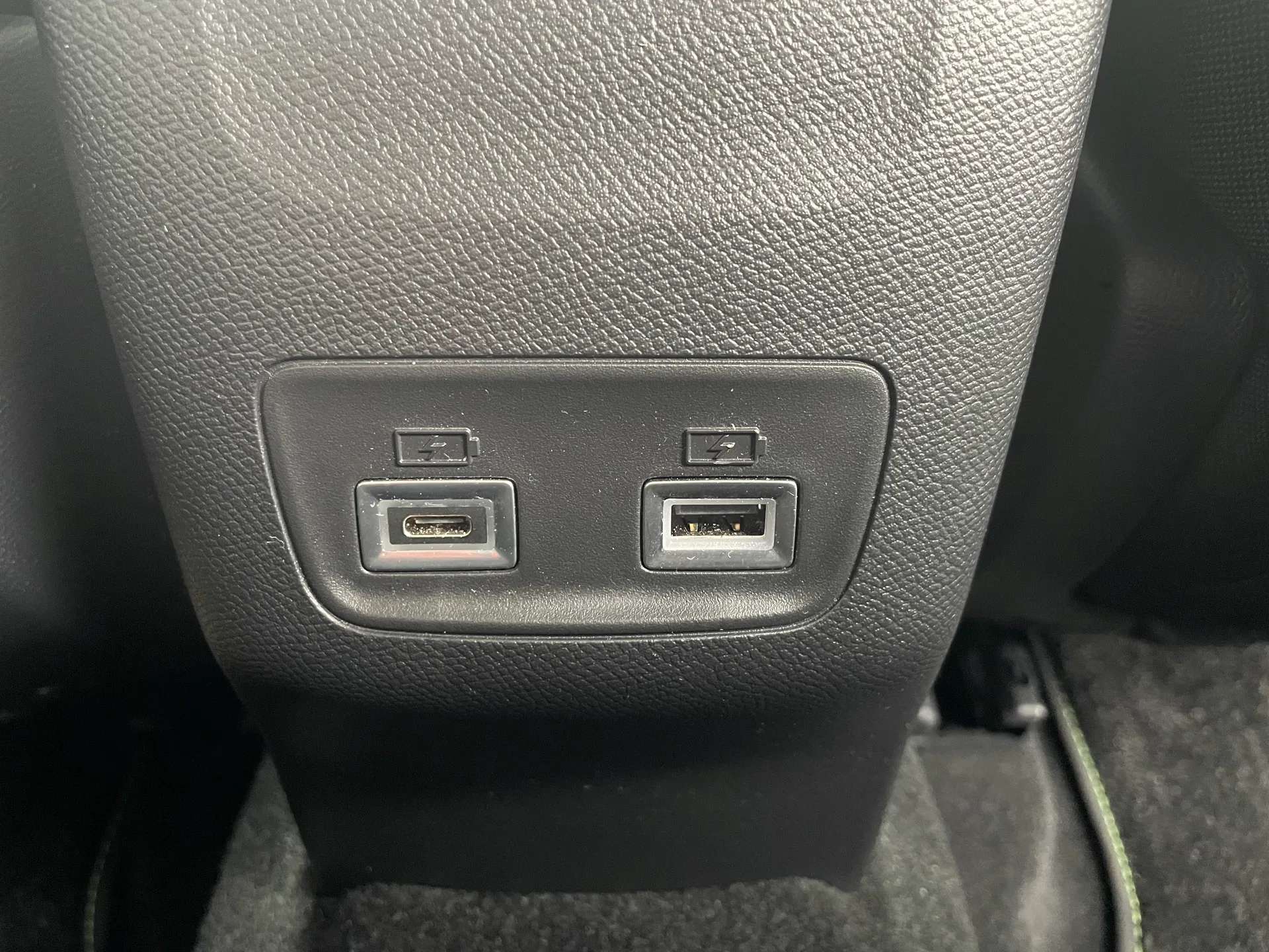 2024 PEUGEOT 208 2024 PEUGEOT 208