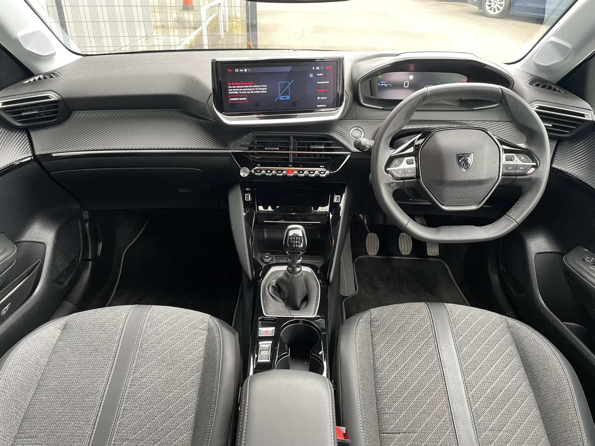 2024 PEUGEOT 208 2024 PEUGEOT 208