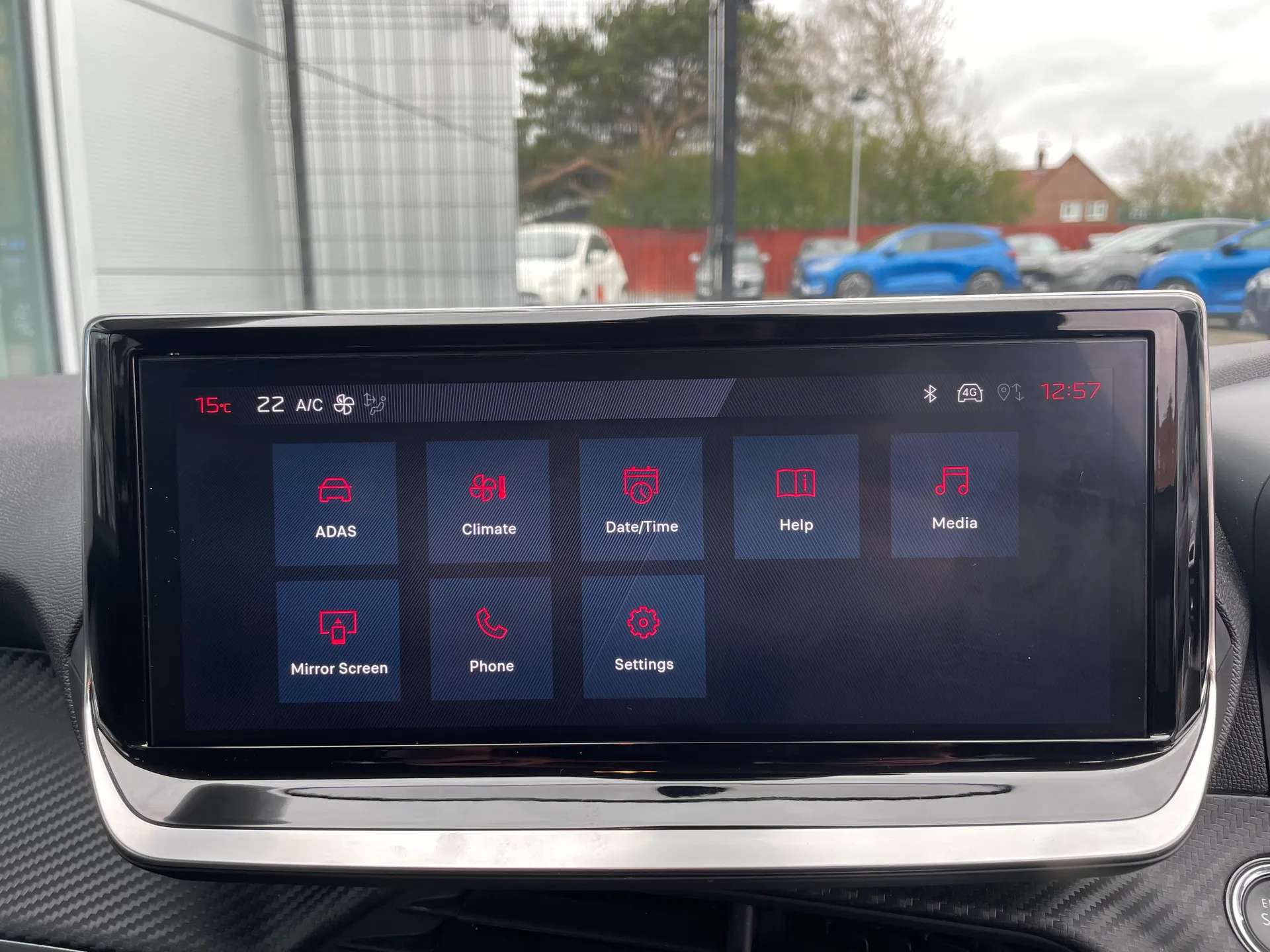 2024 PEUGEOT 208 2024 PEUGEOT 208