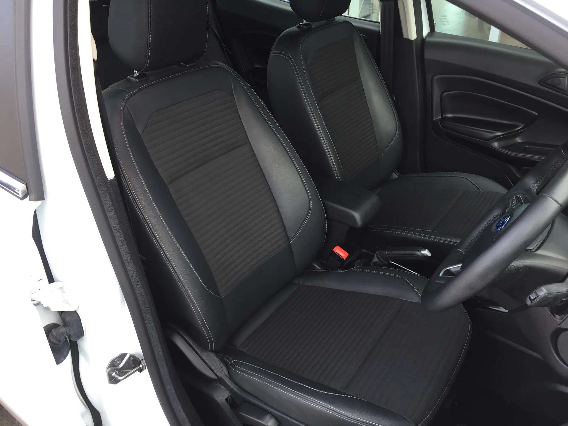 2020 FORD ECOSPORT 2020 FORD ECOSPORT