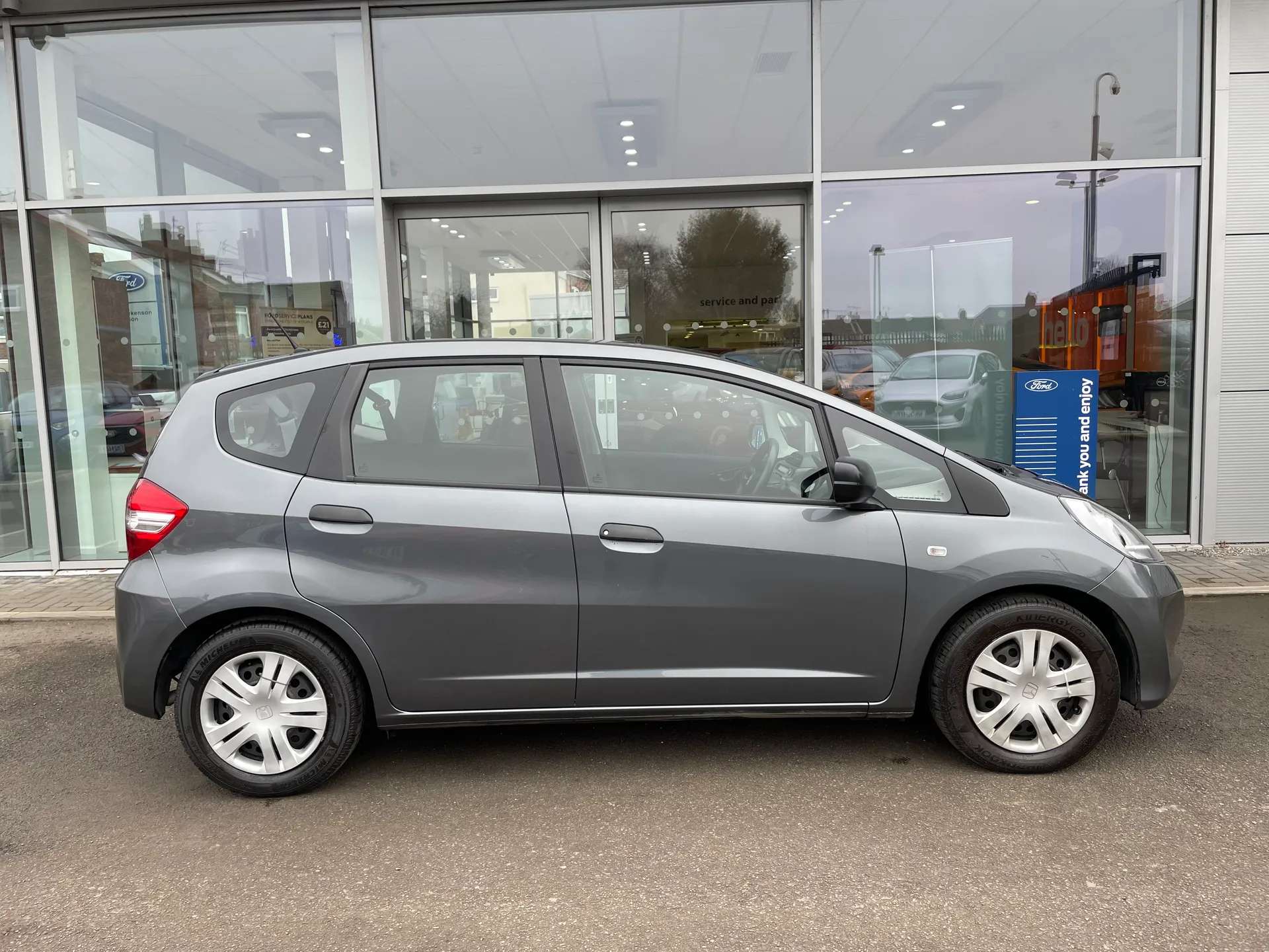 2013 HONDA JAZZ 2013 HONDA JAZZ