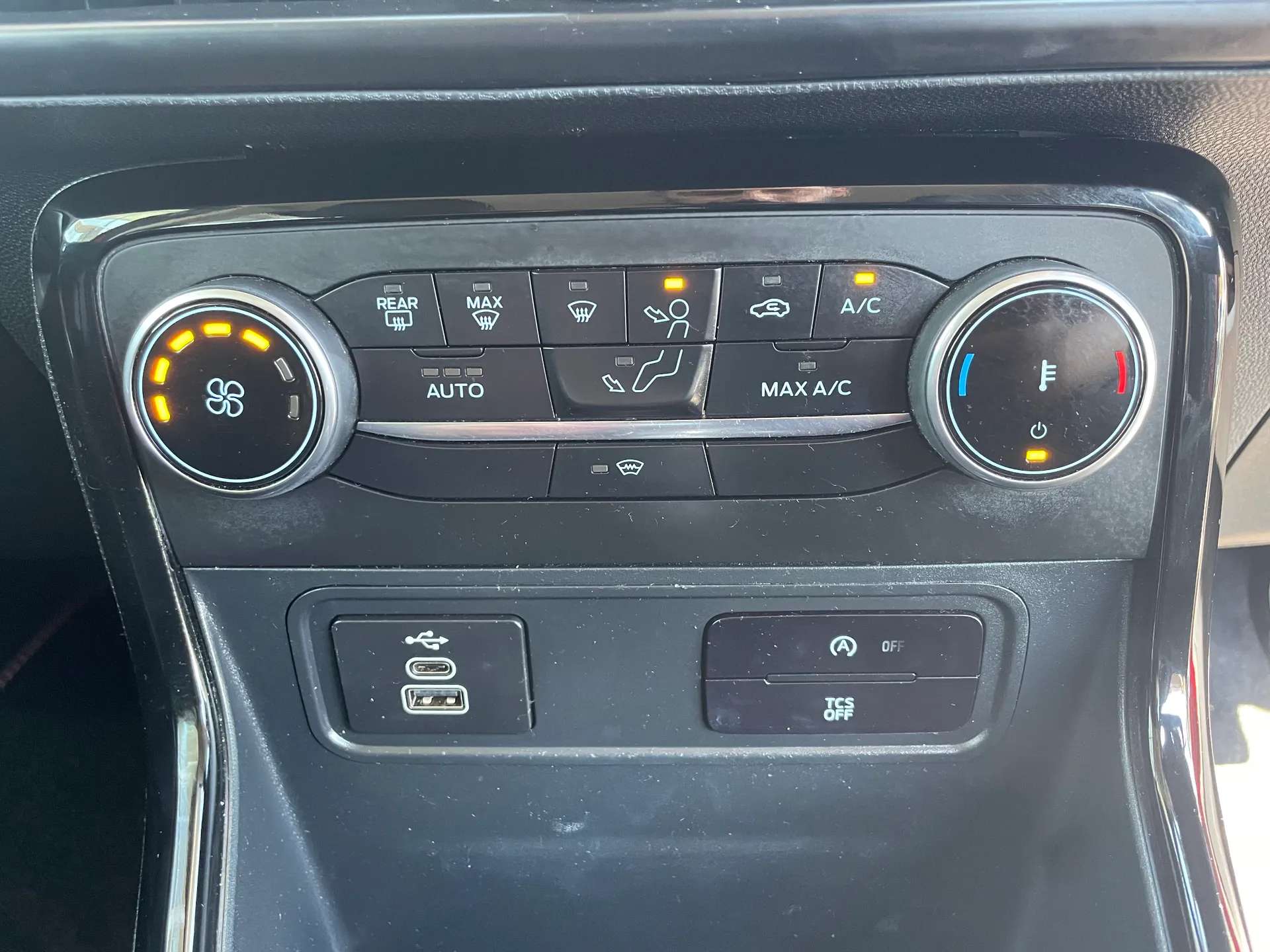 2023 FORD ECOSPORT 2023 FORD ECOSPORT