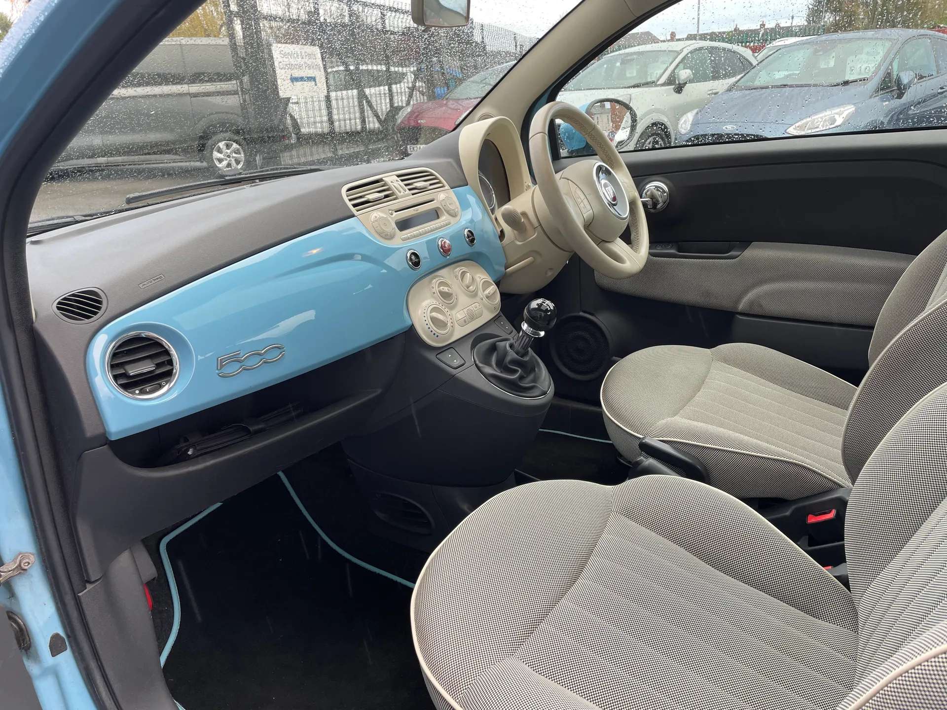 2013 FIAT 500 2013 FIAT 500