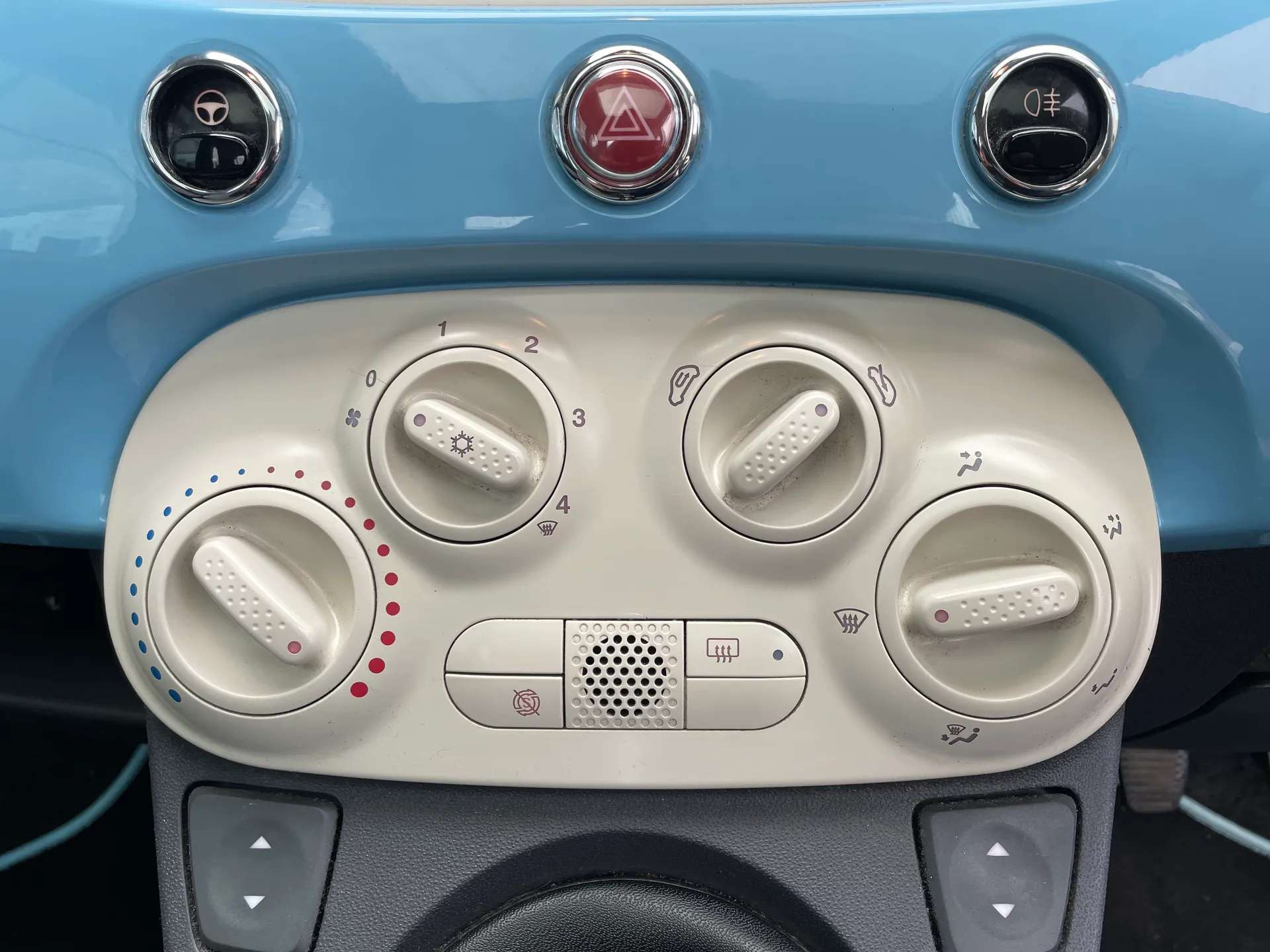 2013 FIAT 500 2013 FIAT 500