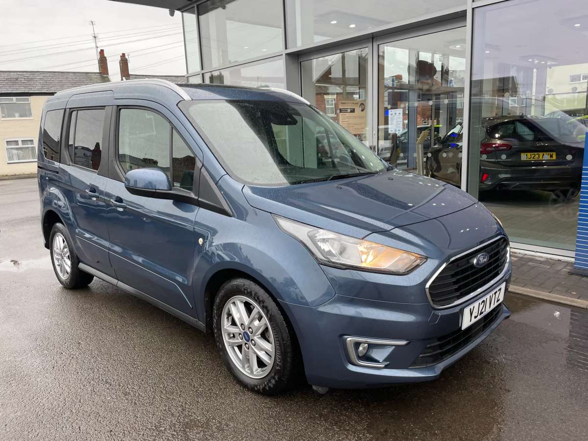 Check out this Ford Tourneo Connect 2021 Diesel Automatic