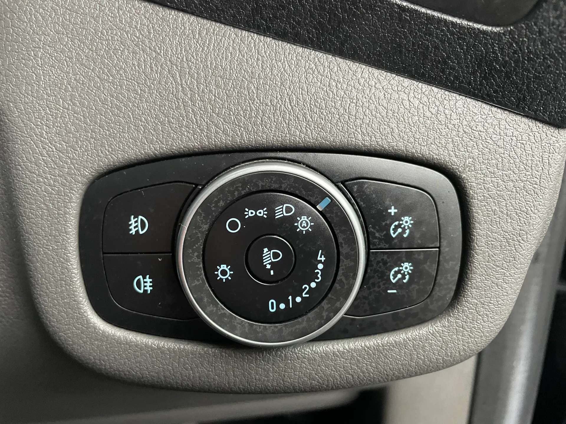 2021 FORD TOURNEO CONNECT 2021 FORD TOURNEO CONNECT