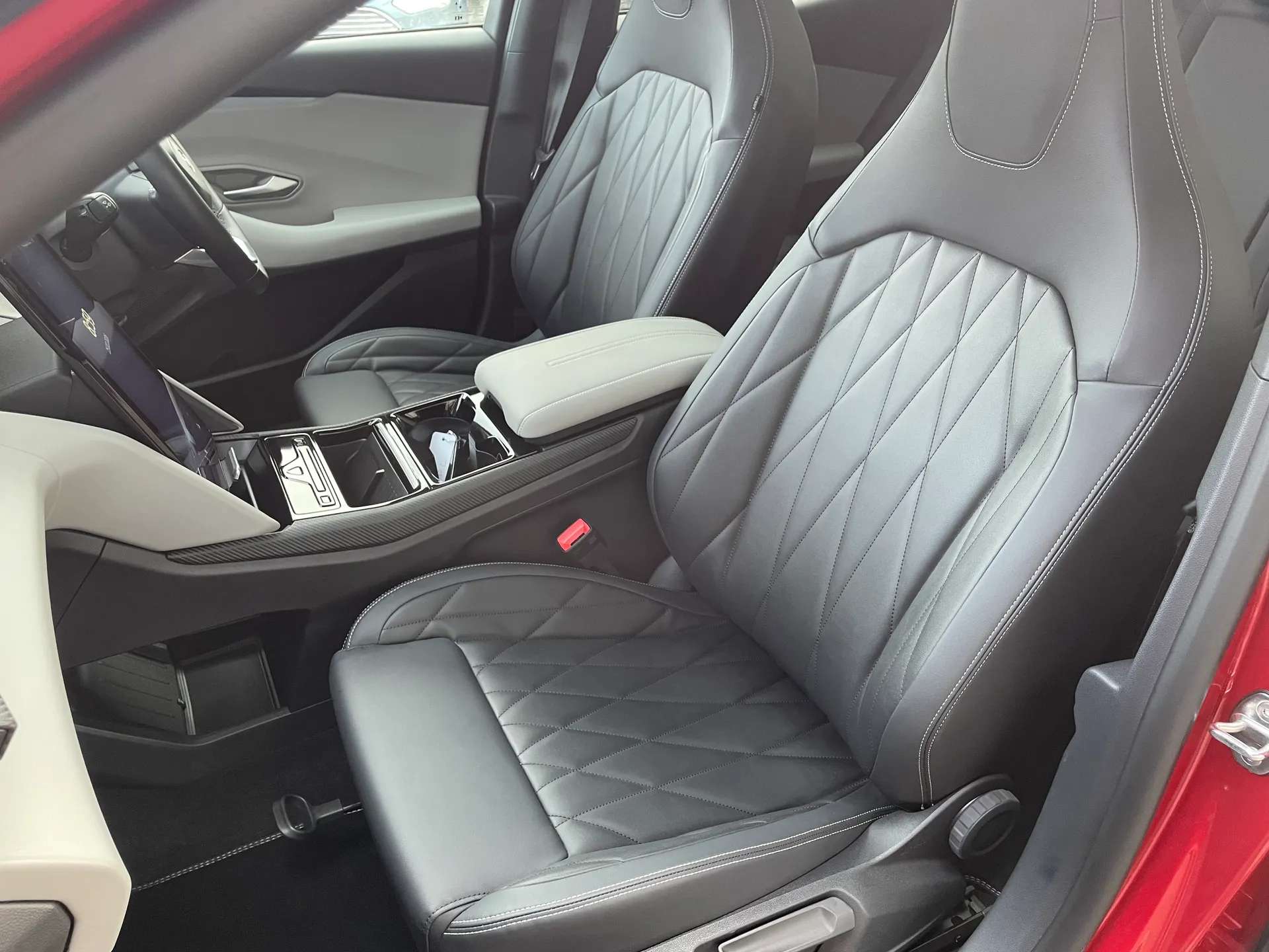 2024 FORD EXPLORER 2024 FORD EXPLORER