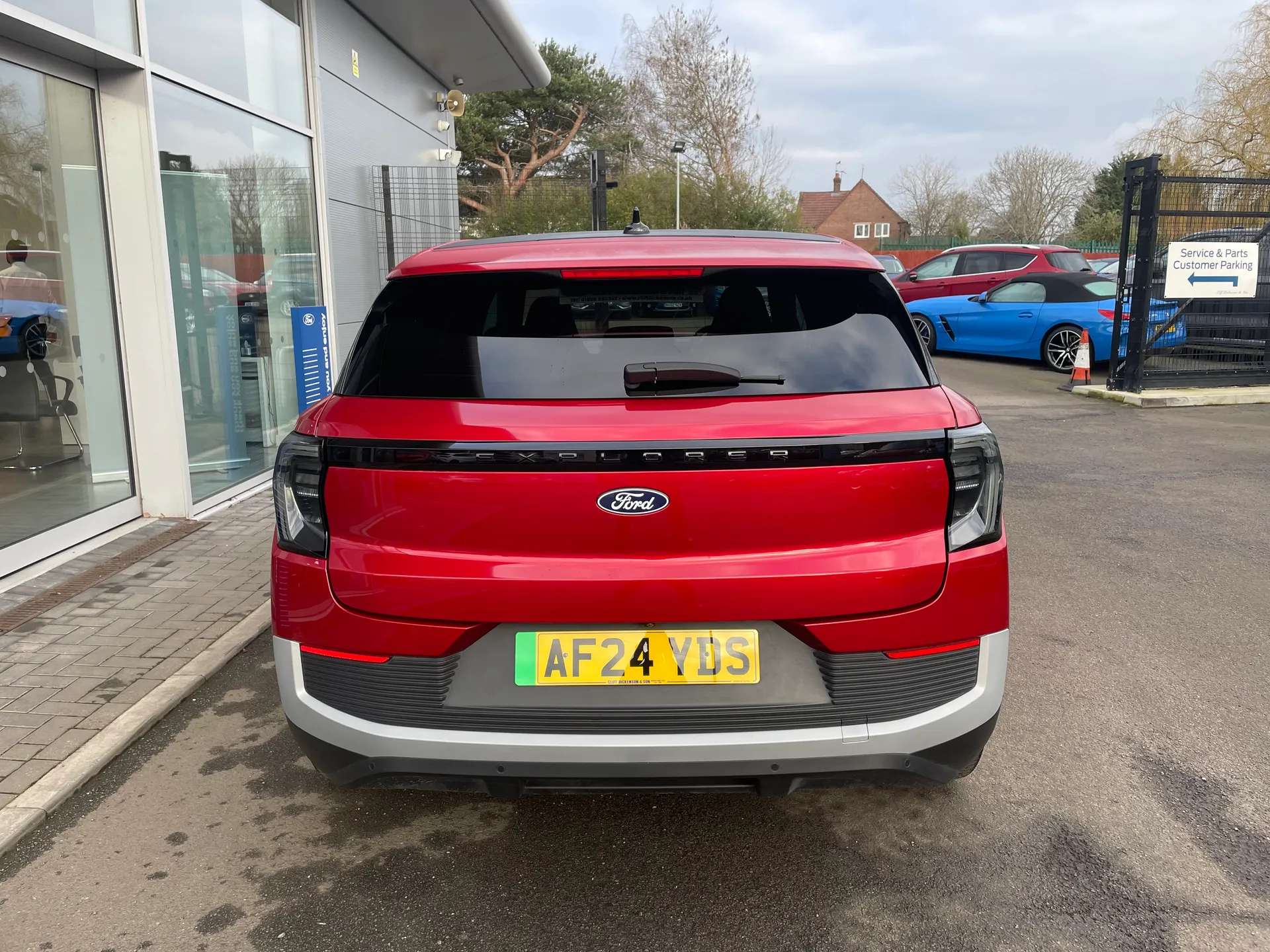 2024 FORD EXPLORER 2024 FORD EXPLORER