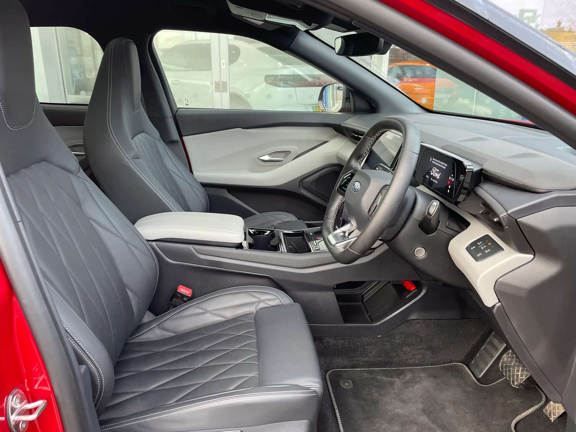 2024 FORD EXPLORER 2024 FORD EXPLORER