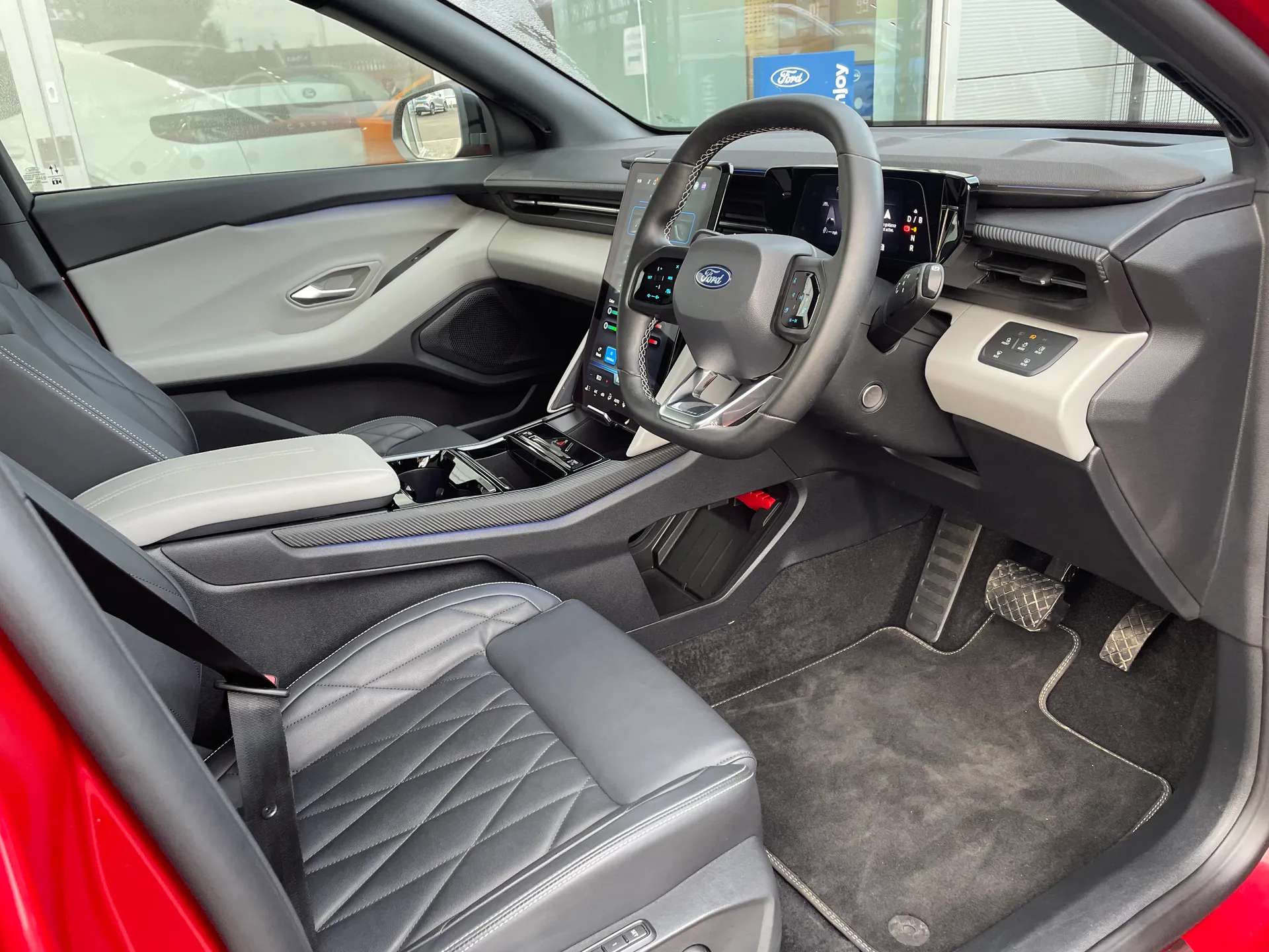 2024 FORD EXPLORER 2024 FORD EXPLORER