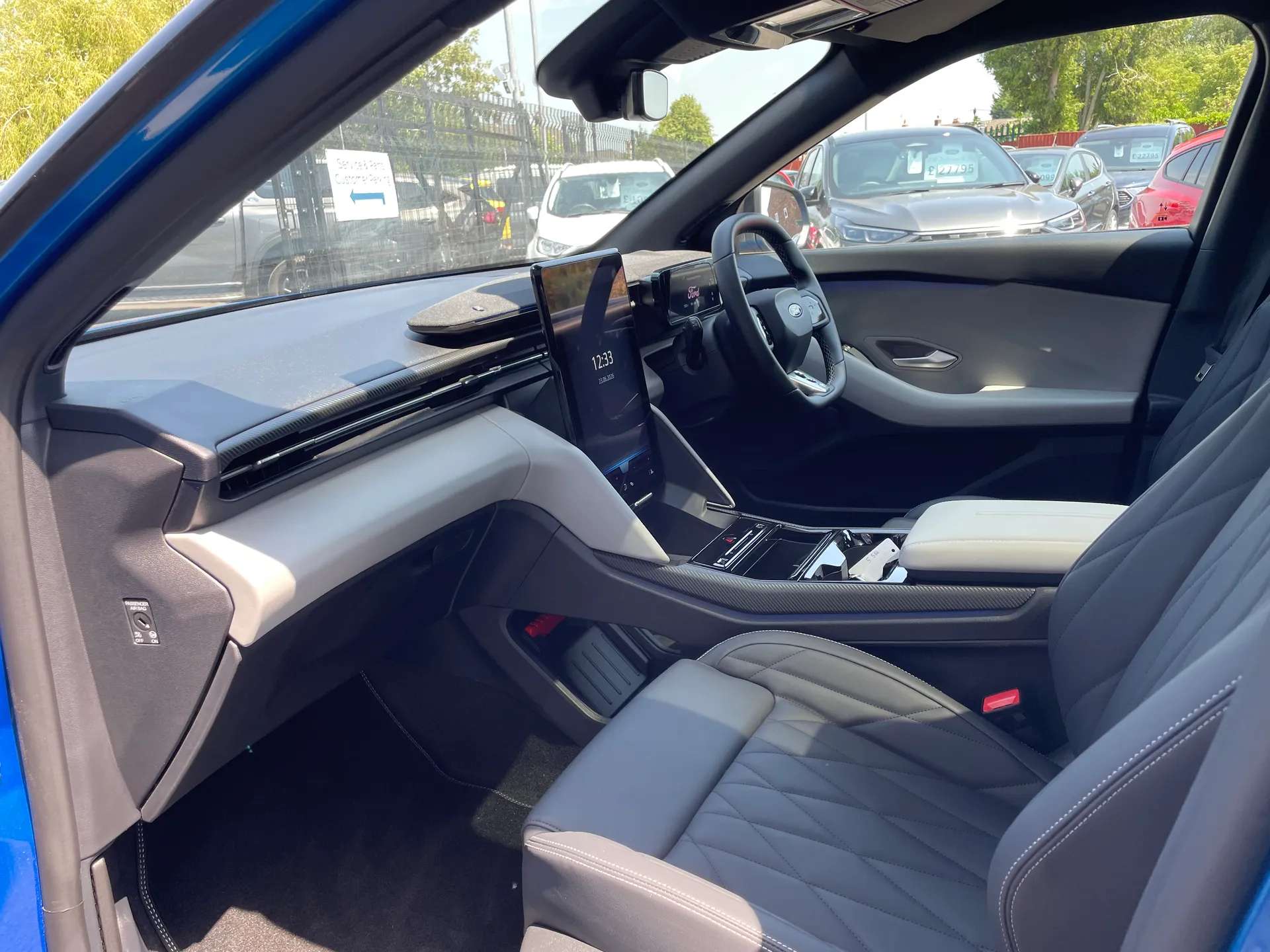 2025 FORD CAPRI 2025 FORD CAPRI
