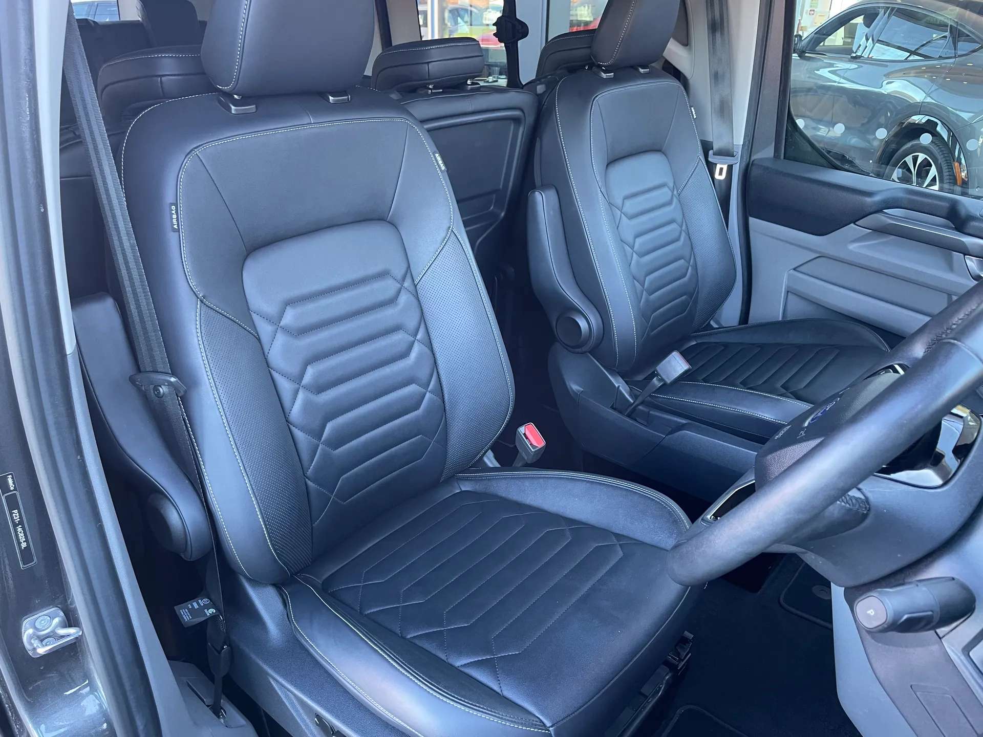 2024 FORD TOURNEO CUSTOM 2024 FORD TOURNEO CUSTOM