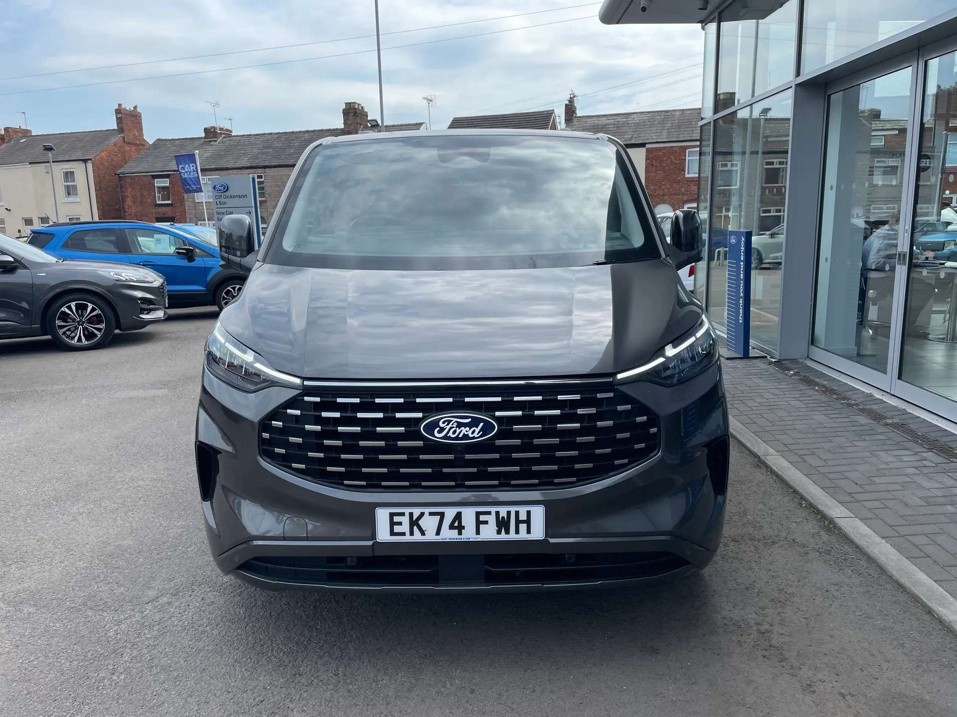 A 2024 FORD TOURNEO CUSTOM 2.0 EcoBlue 170ps H1 Titanium X 8 seater Auto A 2024 FORD TOURNEO CUSTOM 2.0 EcoBlue 170ps H1 Titanium X 8 seater Auto