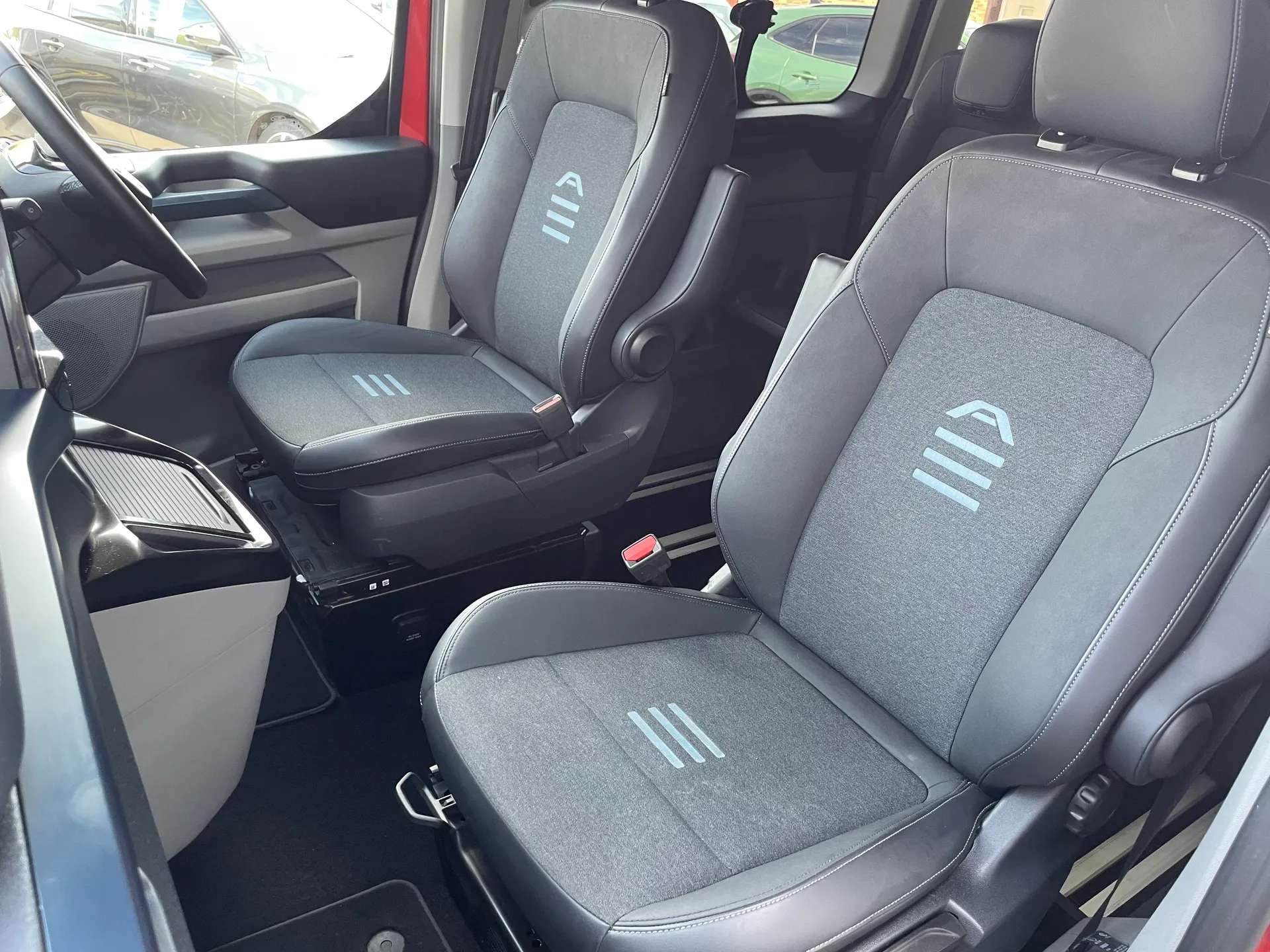 2024 FORD TOURNEO CUSTOM 2024 FORD TOURNEO CUSTOM