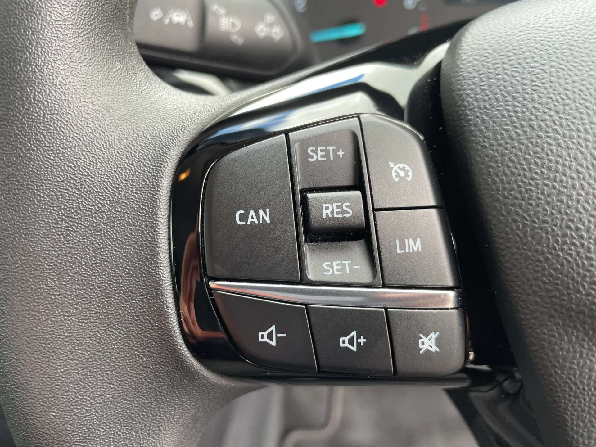 2023 FORD FIESTA 2023 FORD FIESTA