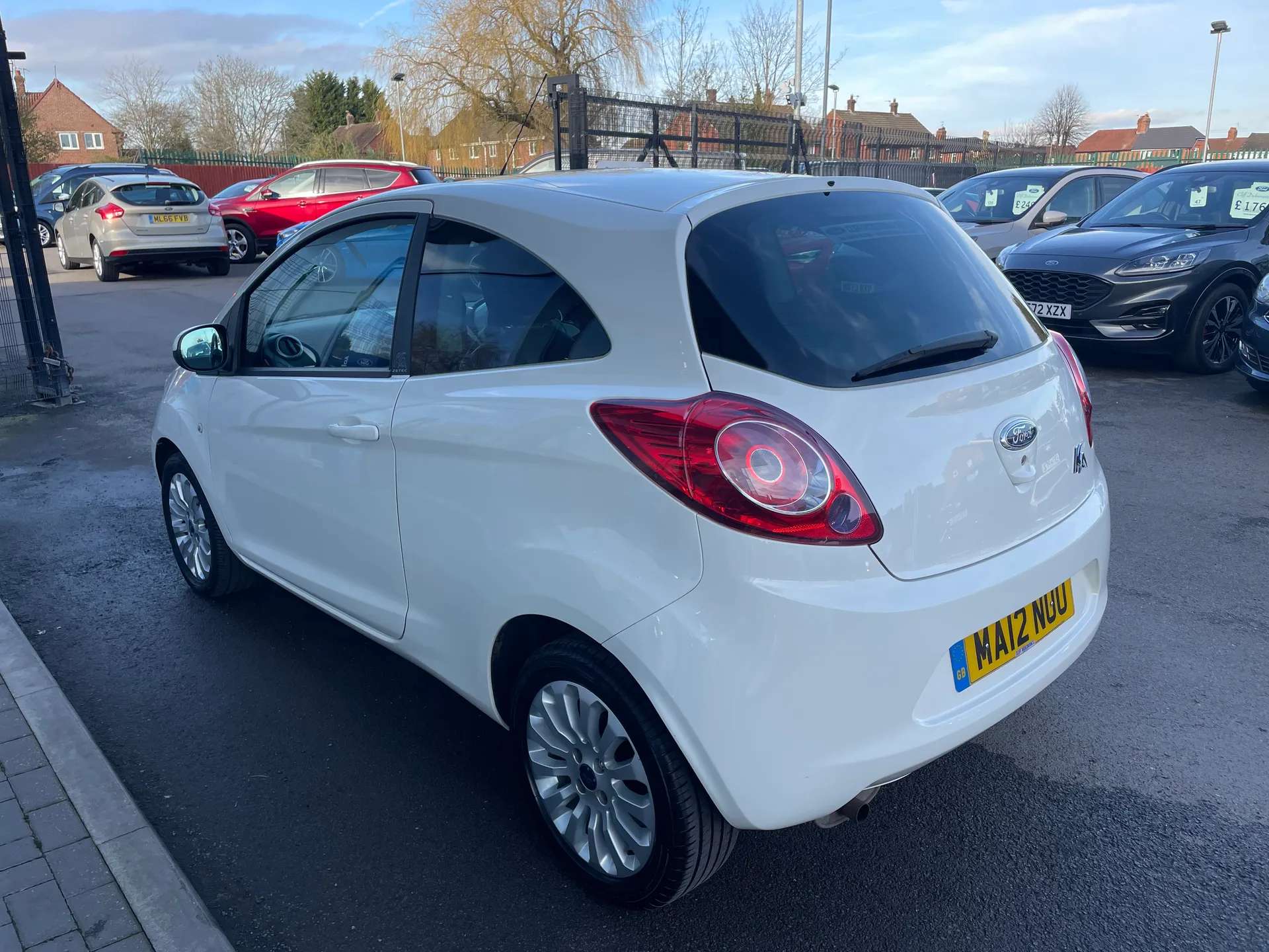 2012 FORD KA 2012 FORD KA