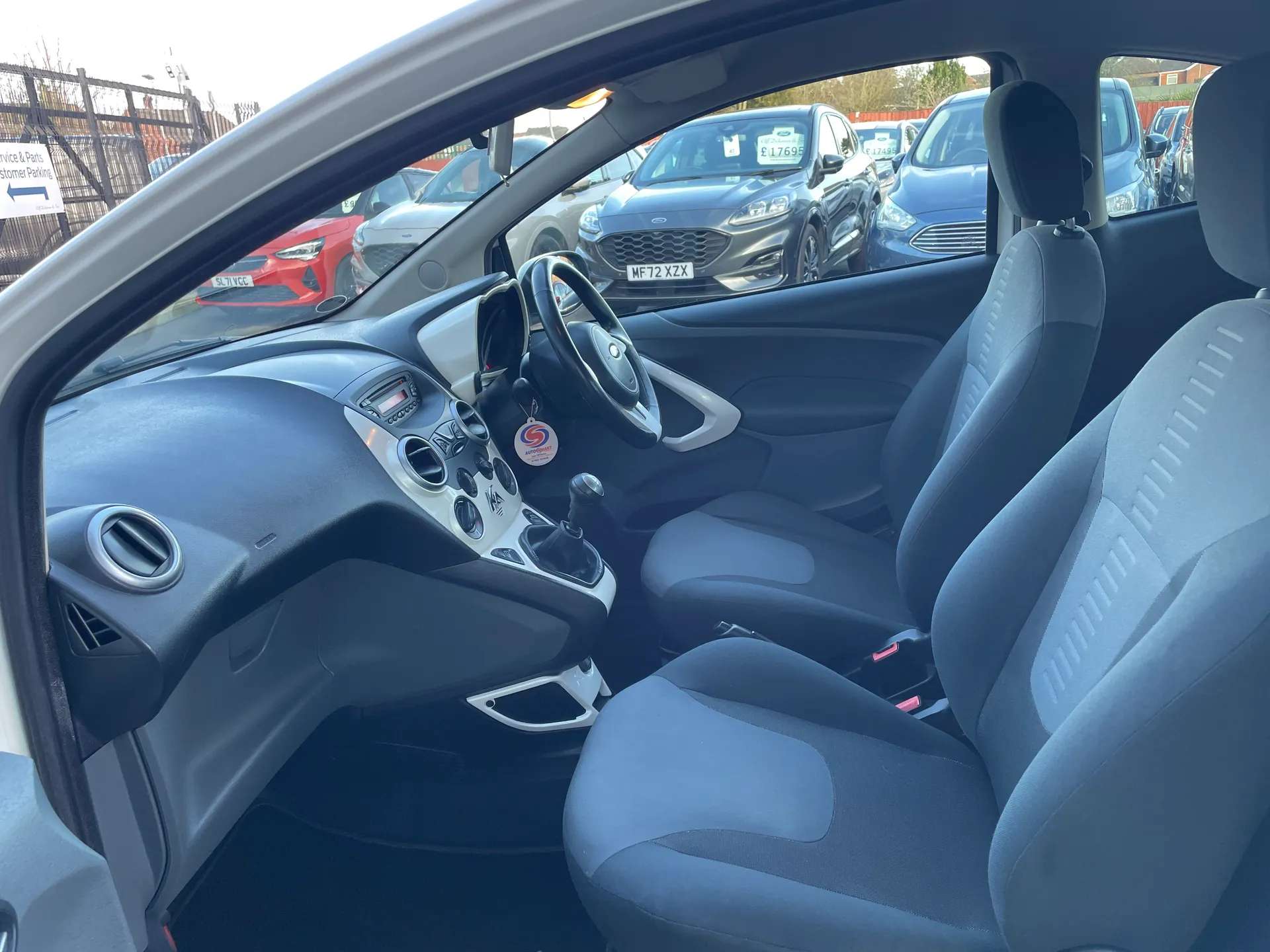 2012 FORD KA 2012 FORD KA