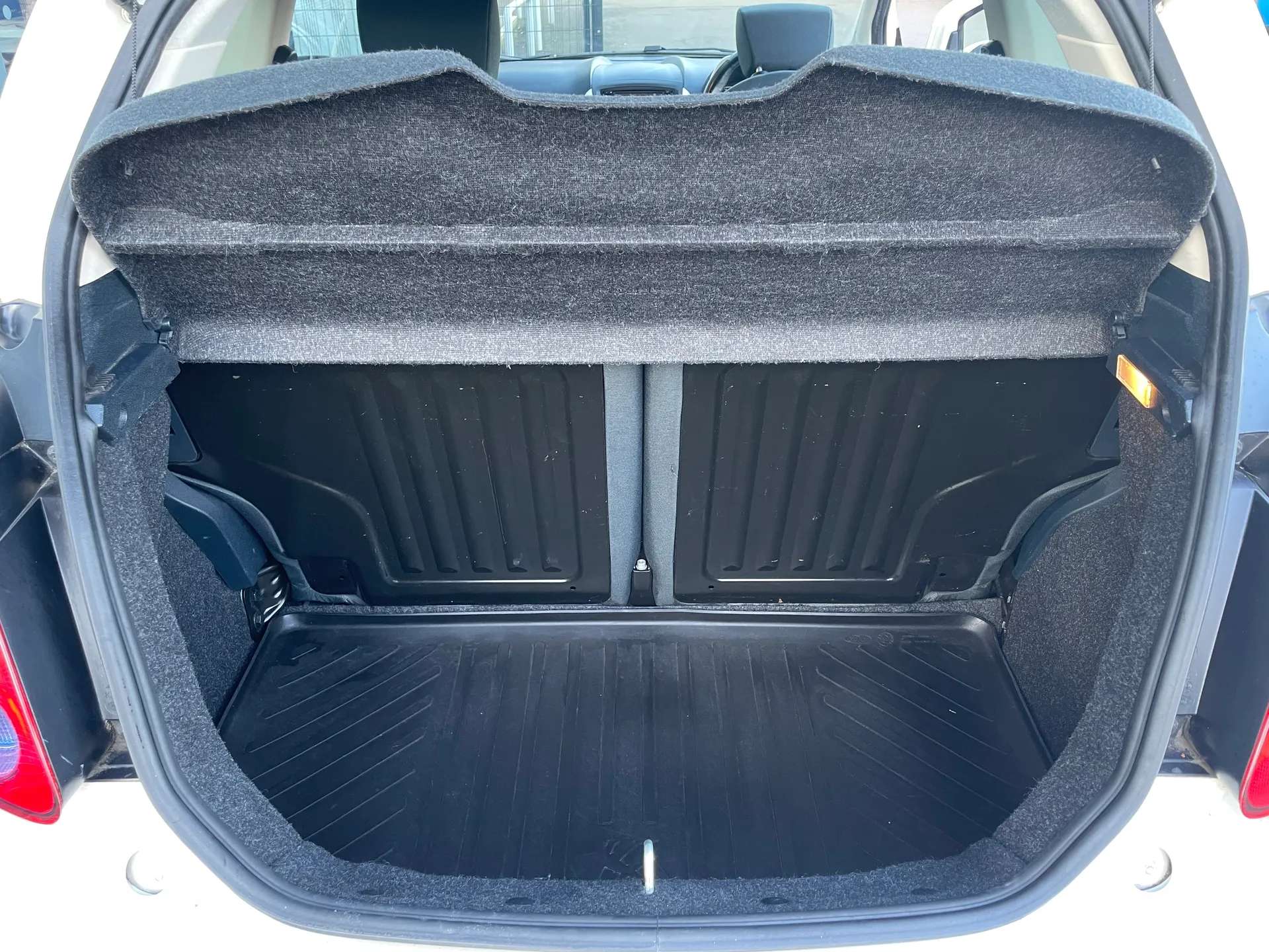 2012 FORD KA 2012 FORD KA