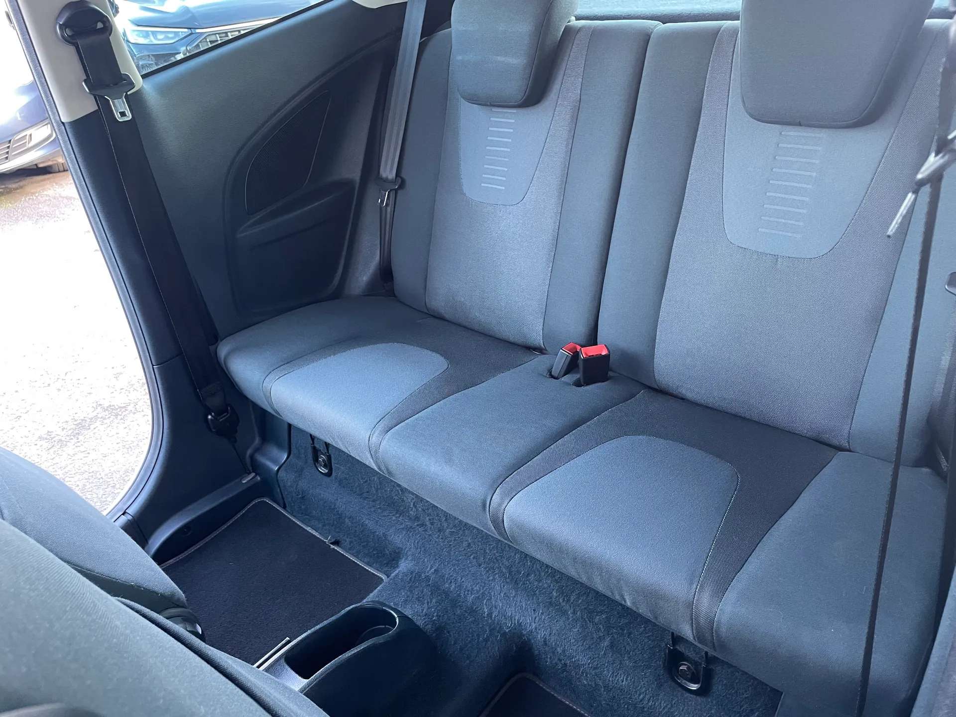 2012 FORD KA 2012 FORD KA