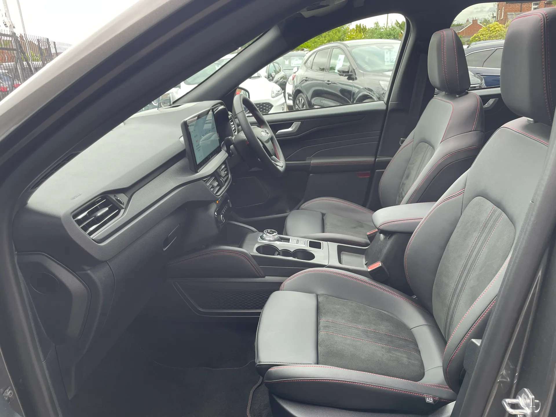 2025 FORD KUGA 2025 FORD KUGA