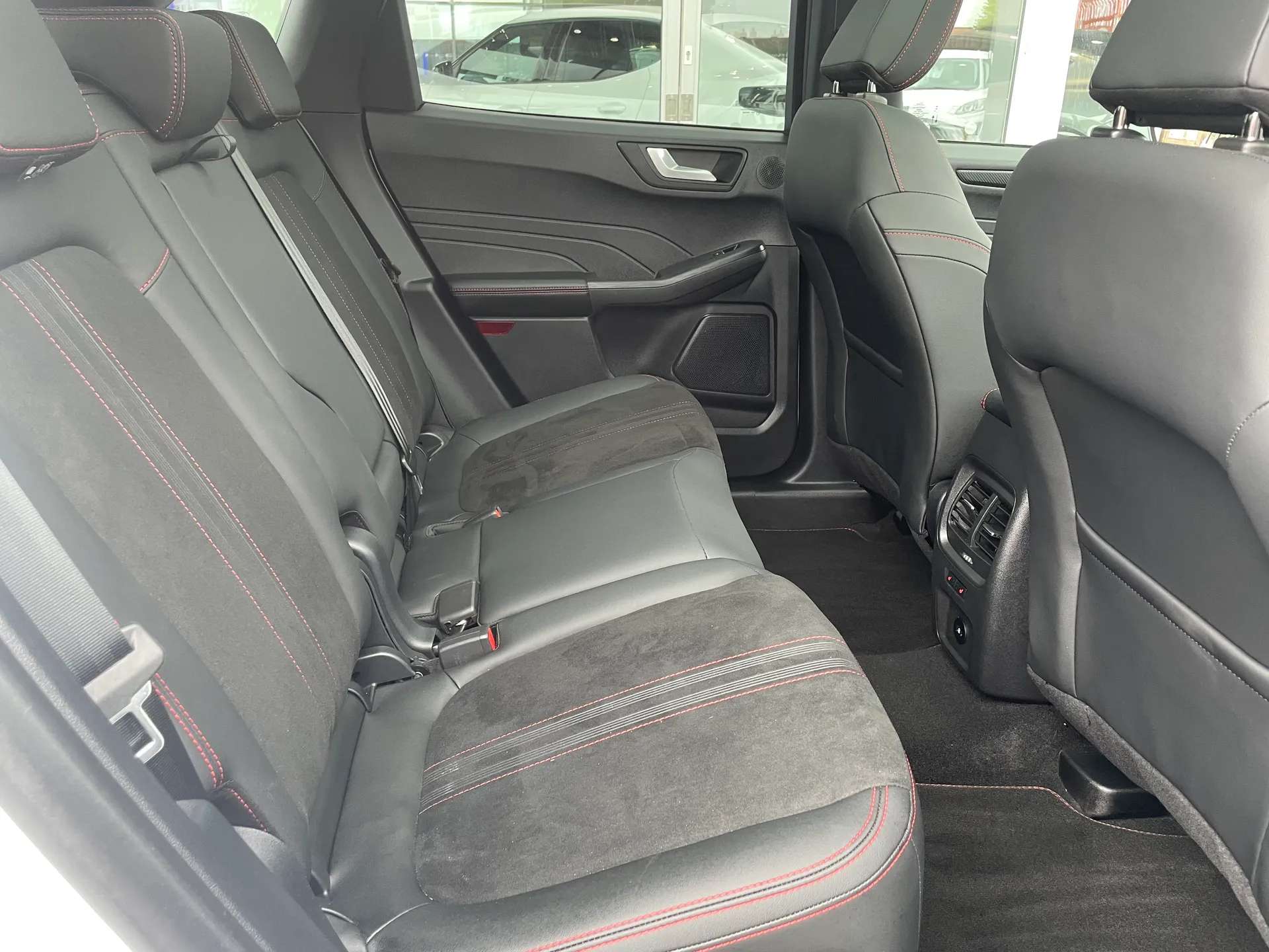 2025 FORD KUGA 2025 FORD KUGA