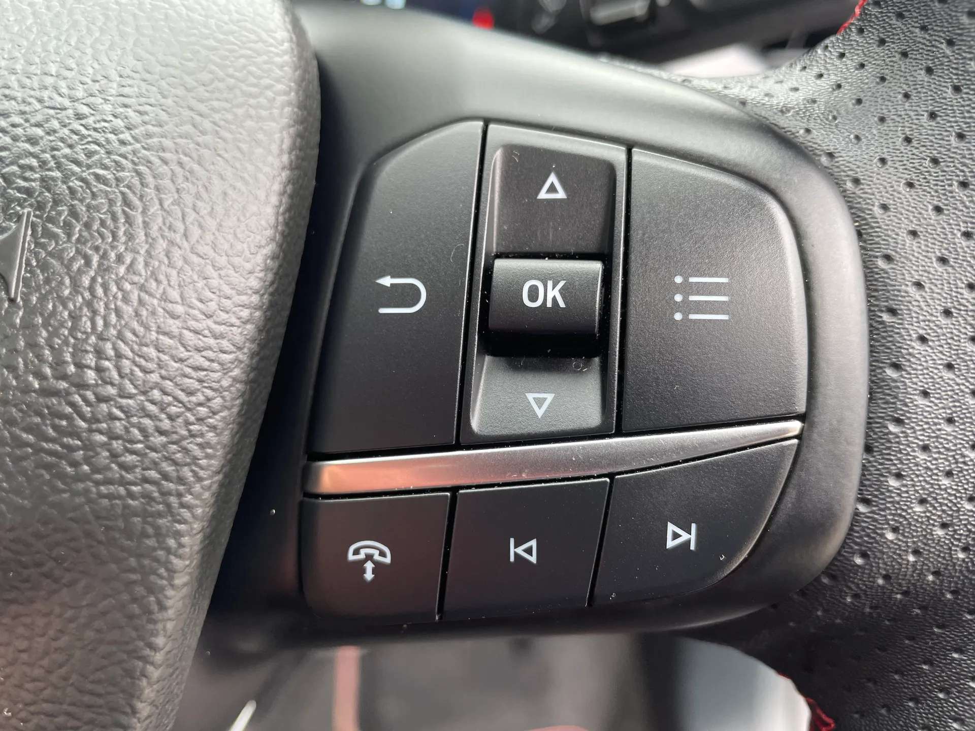 2025 FORD KUGA 2025 FORD KUGA
