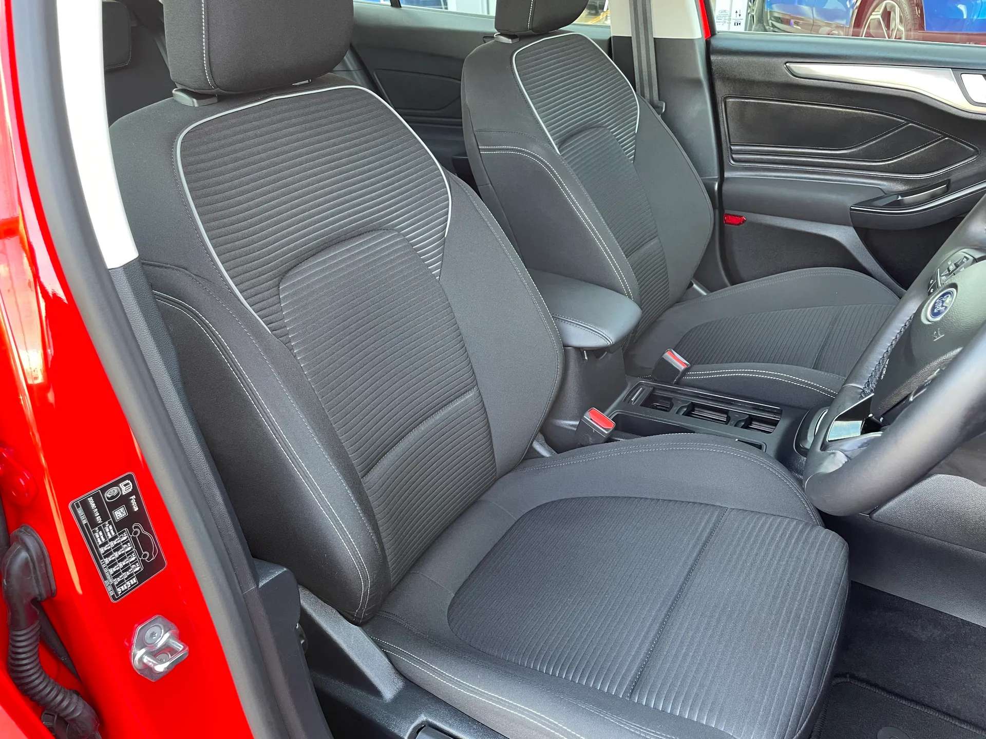 2023 FORD FOCUS 2023 FORD FOCUS