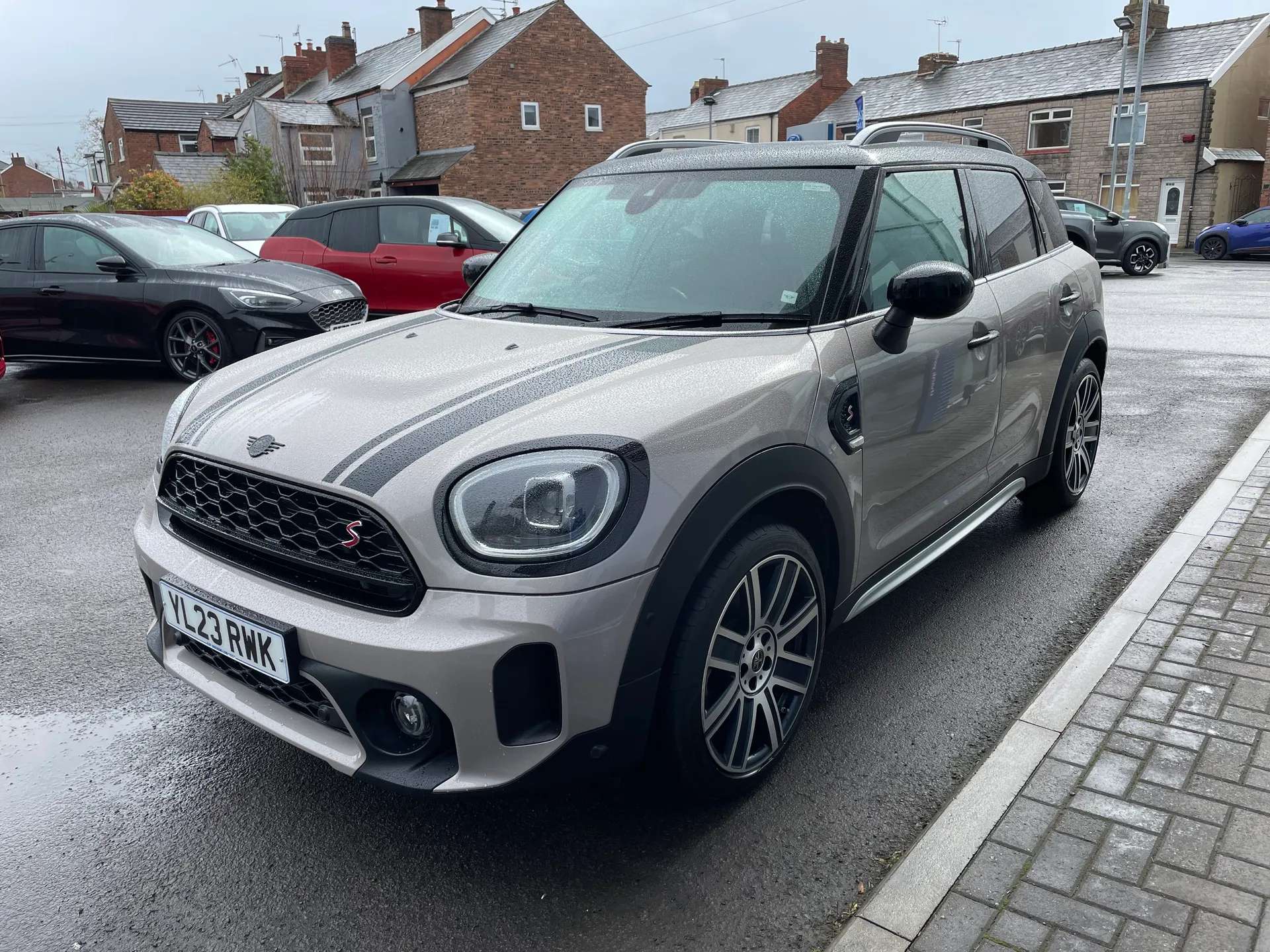 A 2023 MINI COUNTRYMAN 2.0 Cooper S Exclusive 5dr Auto A 2023 MINI COUNTRYMAN 2.0 Cooper S Exclusive 5dr Auto