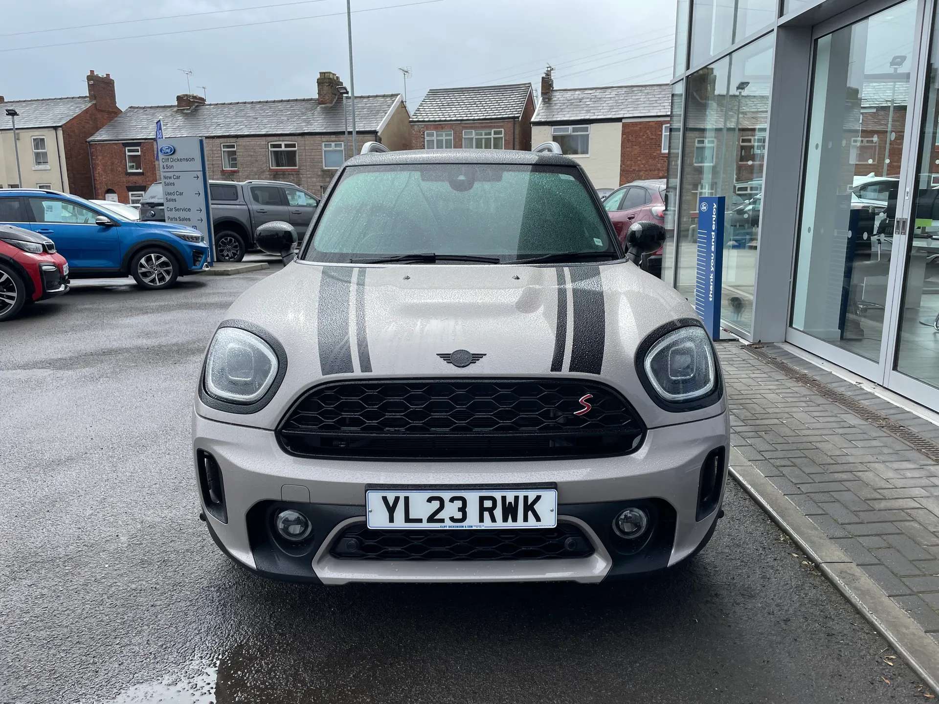 A 2023 MINI COUNTRYMAN 2.0 Cooper S Exclusive 5dr Auto A 2023 MINI COUNTRYMAN 2.0 Cooper S Exclusive 5dr Auto
