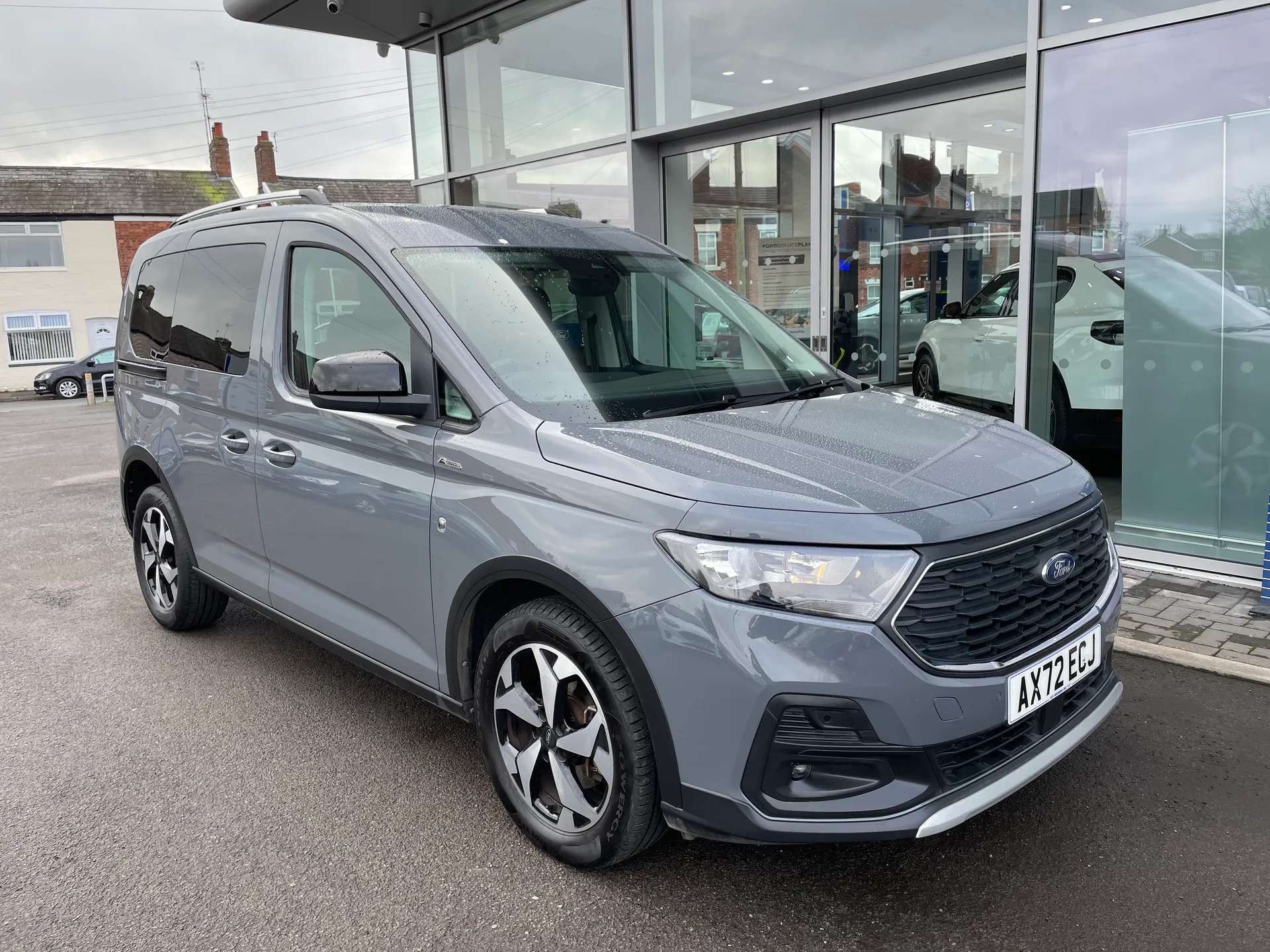 A 2023 FORD TOURNEO CONNECT 2.0 EcoBlue Active 5dr Auto A 2023 FORD TOURNEO CONNECT 2.0 EcoBlue Active 5dr Auto