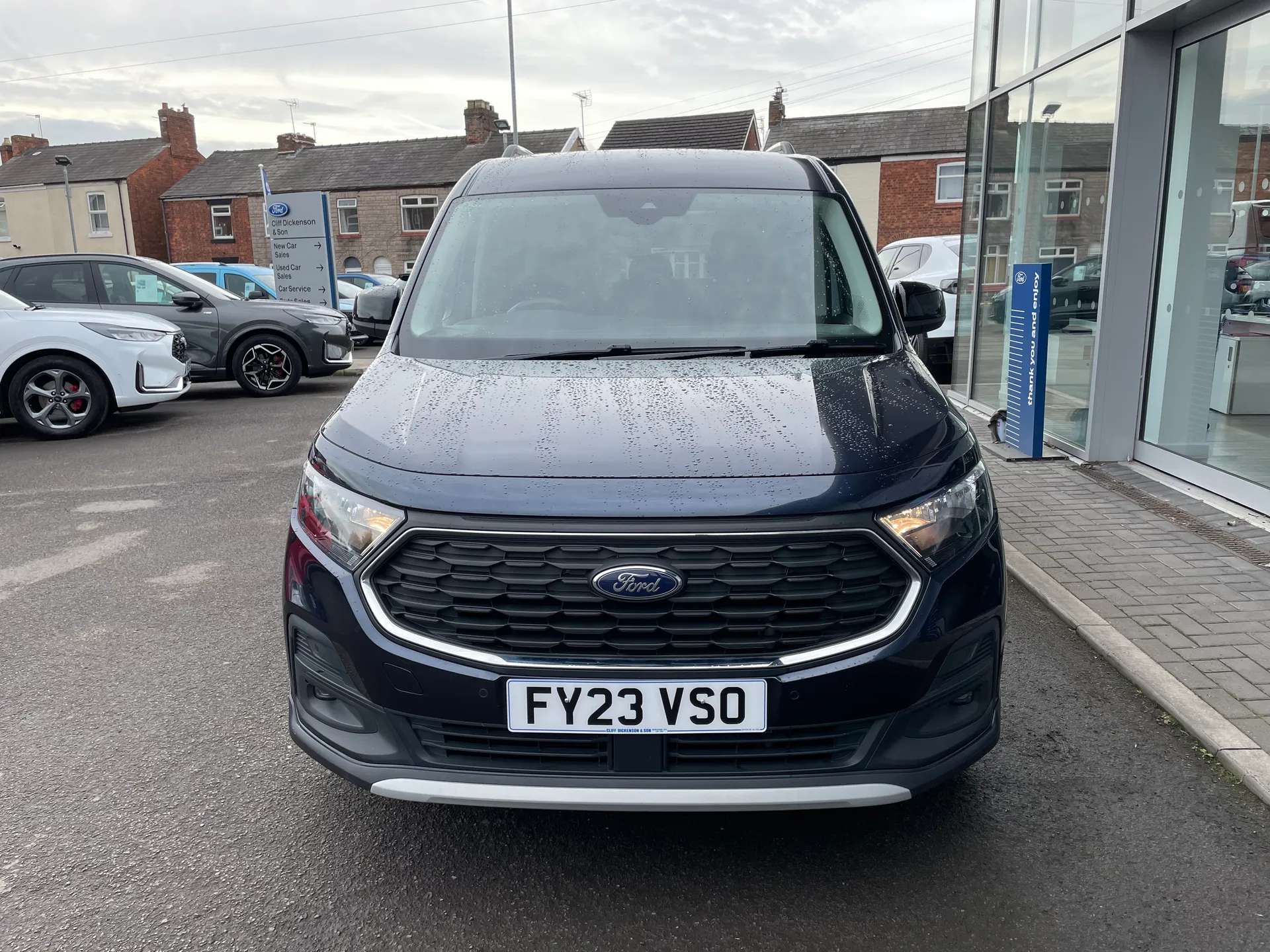 A 2023 FORD TOURNEO CONNECT 2.0 EcoBlue Active 5dr Auto A 2023 FORD TOURNEO CONNECT 2.0 EcoBlue Active 5dr Auto