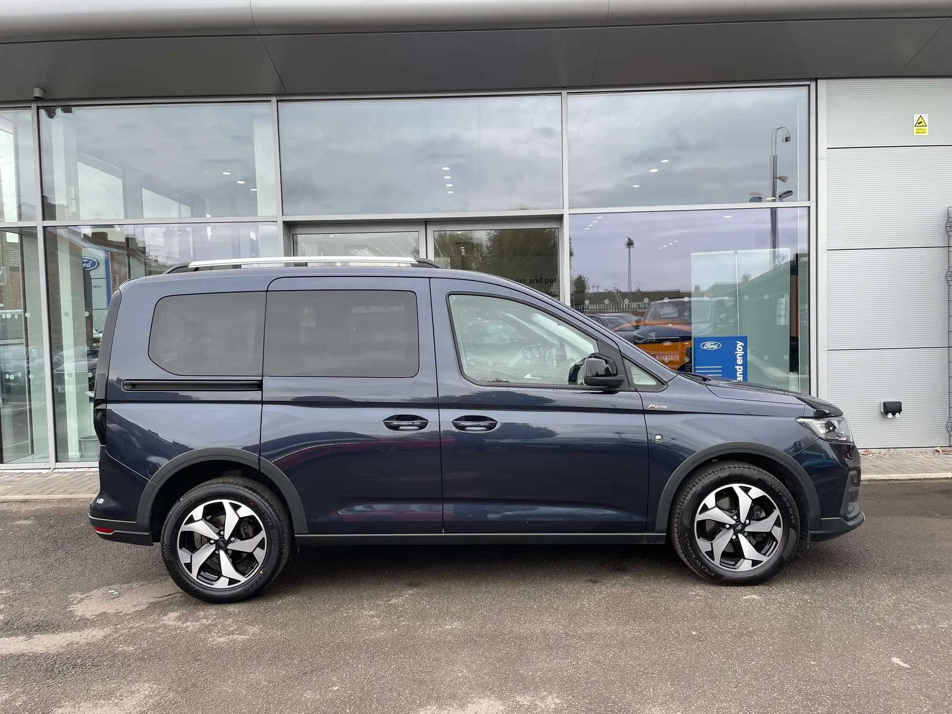 2023 FORD TOURNEO CONNECT 2023 FORD TOURNEO CONNECT