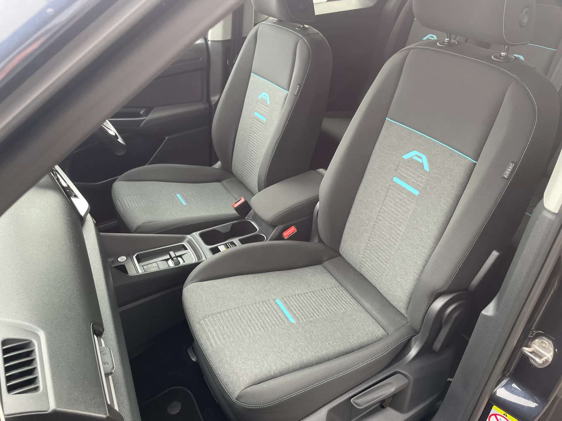 2023 FORD TOURNEO CONNECT 2023 FORD TOURNEO CONNECT
