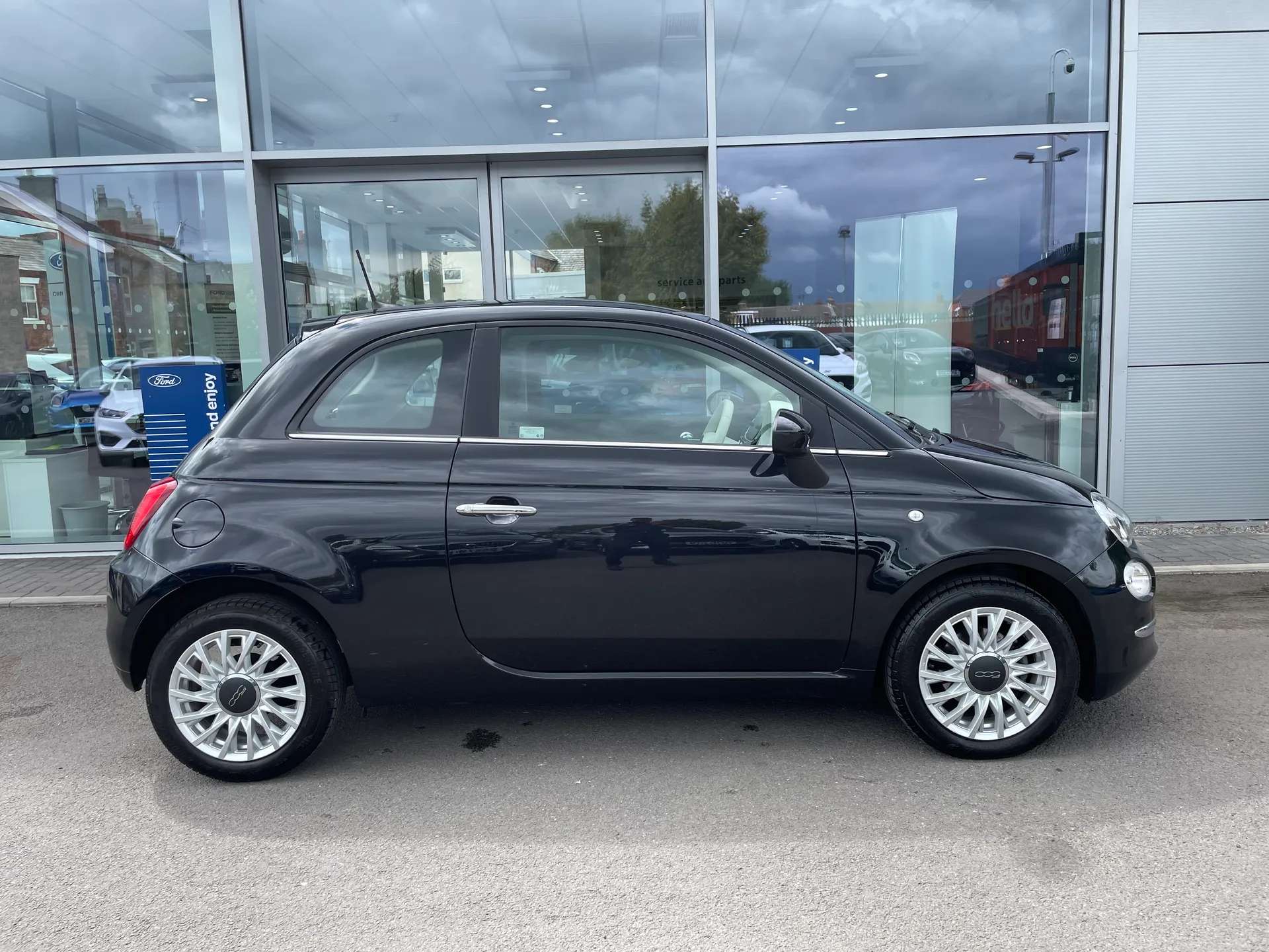 2024 FIAT 500 2024 FIAT 500