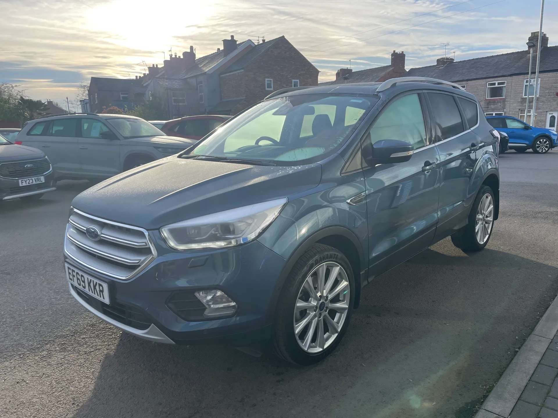 A 2019 FORD KUGA 2.0 TDCi Titanium X Edition 5dr 2WD A 2019 FORD KUGA 2.0 TDCi Titanium X Edition 5dr 2WD