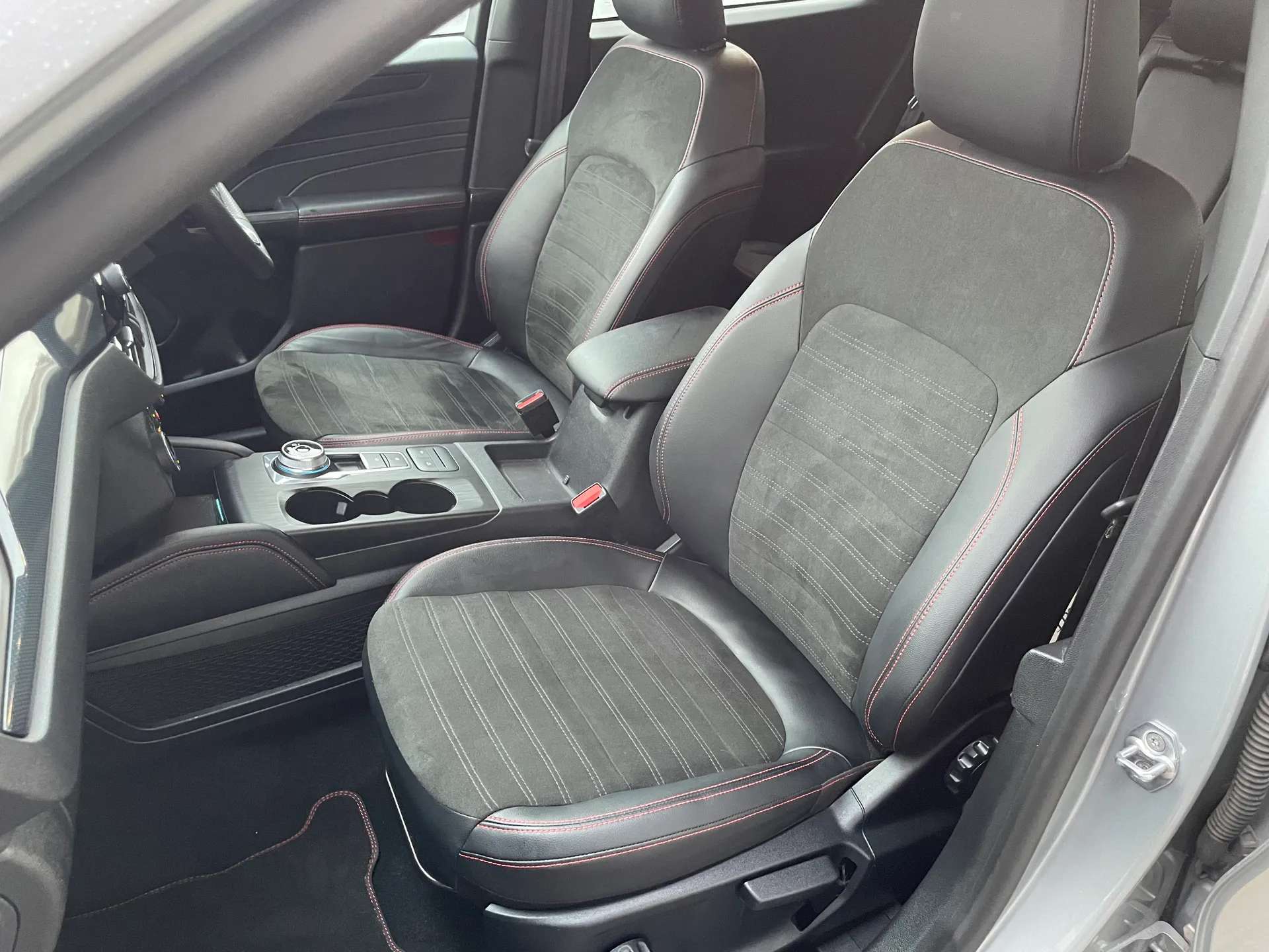 2023 FORD KUGA 2023 FORD KUGA