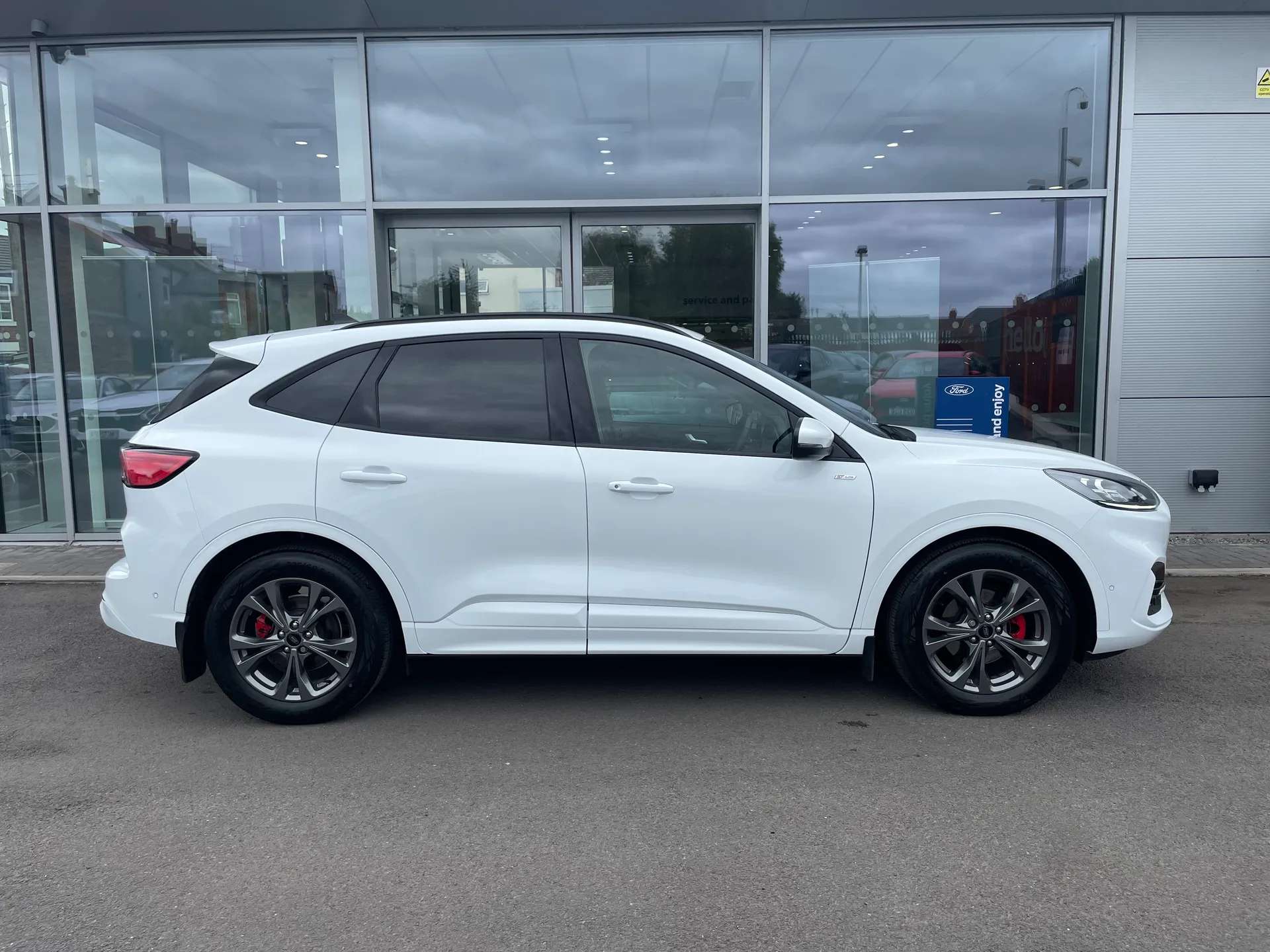 2023 FORD KUGA 2023 FORD KUGA