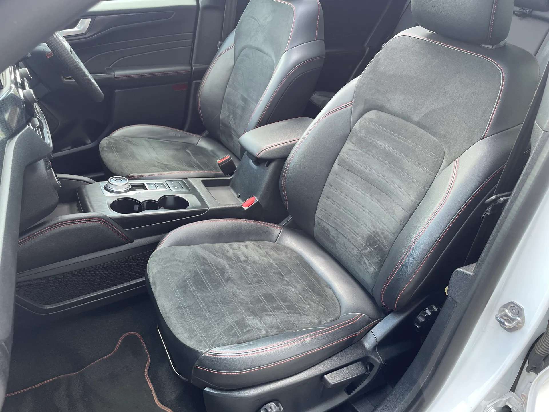 2023 FORD KUGA 2023 FORD KUGA