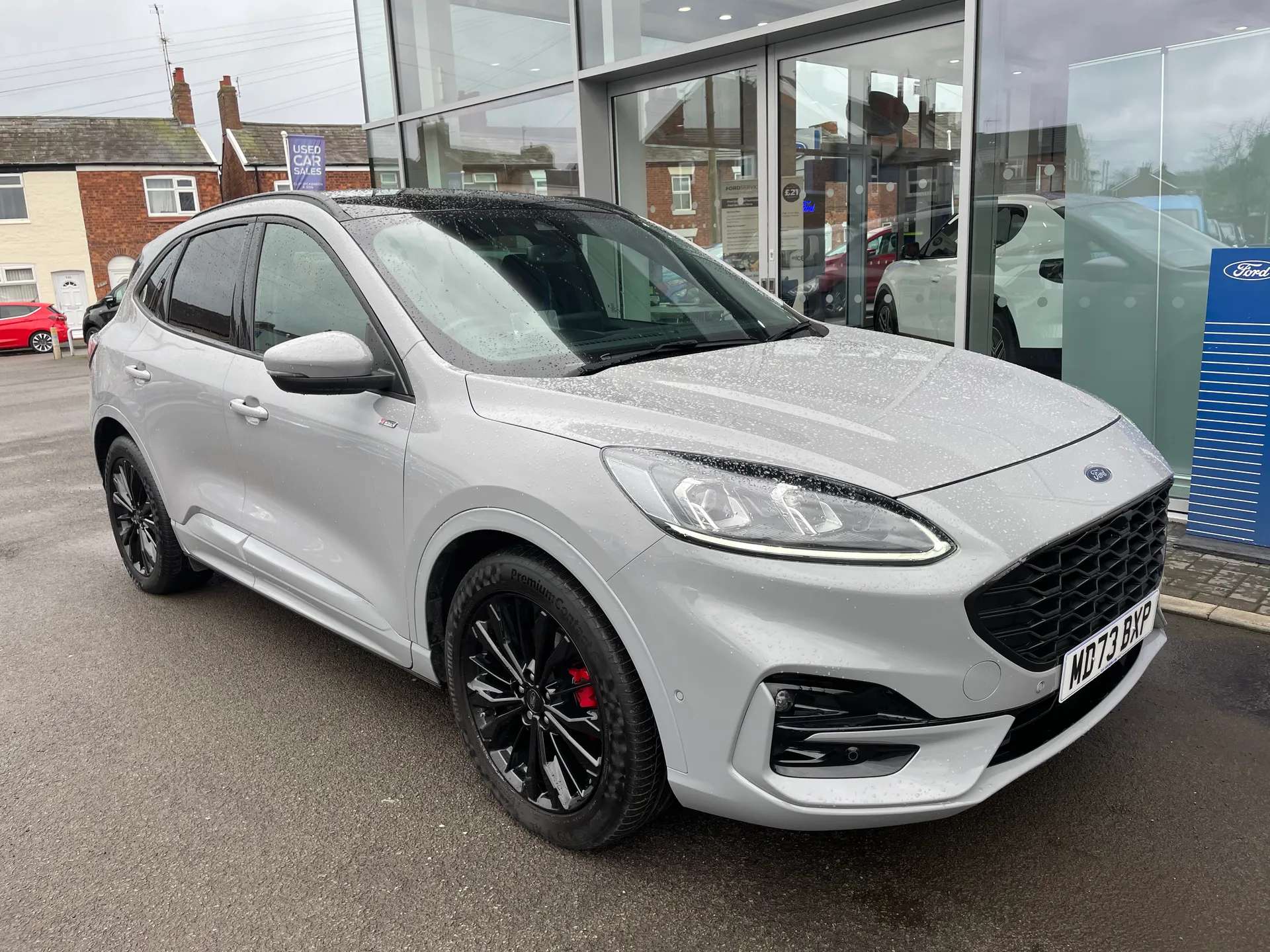 A 2023 FORD KUGA 2.5 FHEV Graphite Tech Edition 5dr CVT A 2023 FORD KUGA 2.5 FHEV Graphite Tech Edition 5dr CVT