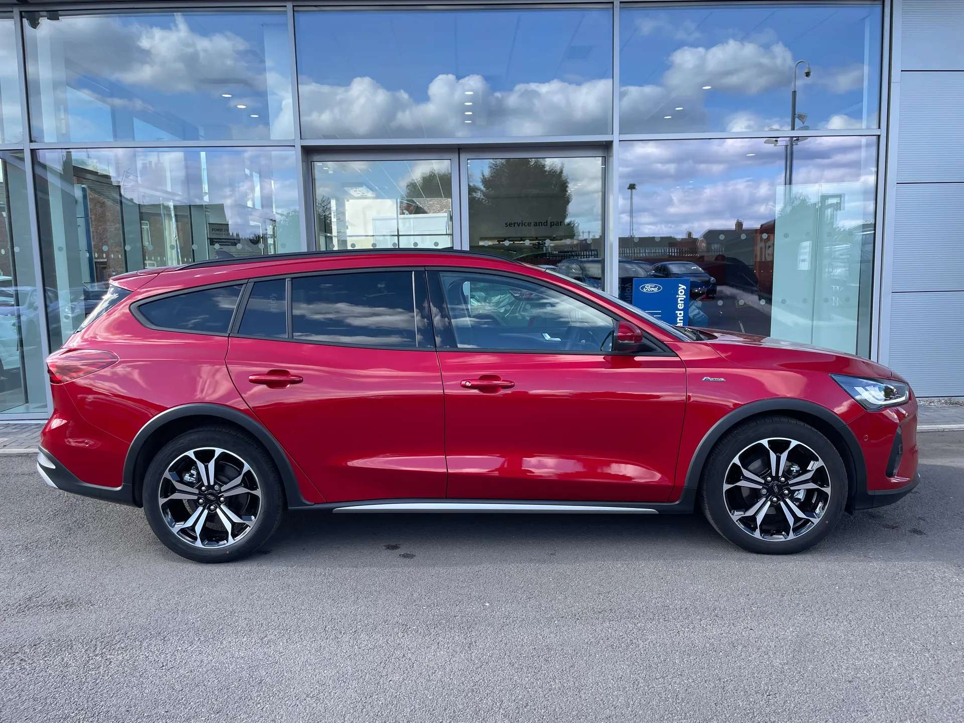 2025 FORD FOCUS 2025 FORD FOCUS