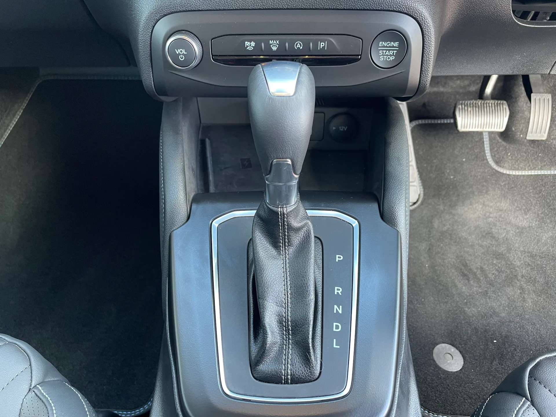 2025 FORD FOCUS 2025 FORD FOCUS