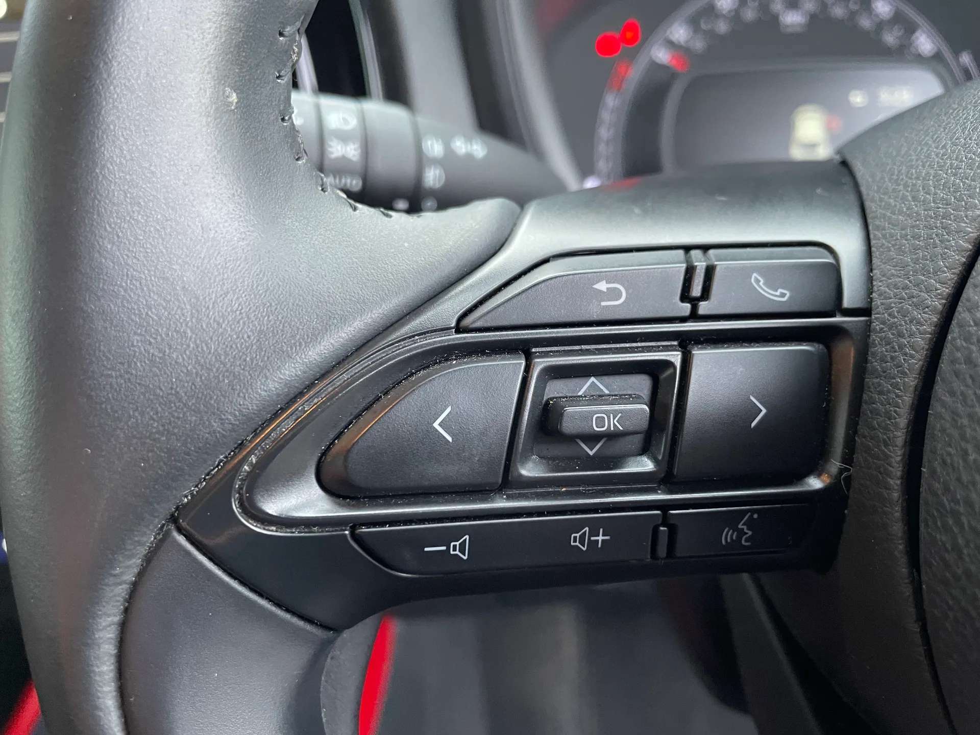 2022 TOYOTA AYGO X 2022 TOYOTA AYGO X