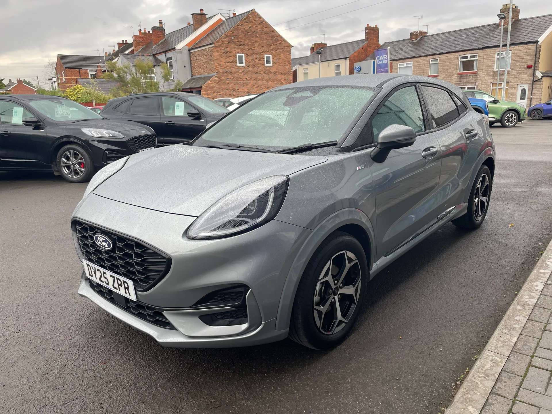 A 2025 FORD PUMA 1.0 EcoBoost Hybrid mHEV ST-Line 5dr A 2025 FORD PUMA 1.0 EcoBoost Hybrid mHEV ST-Line 5dr